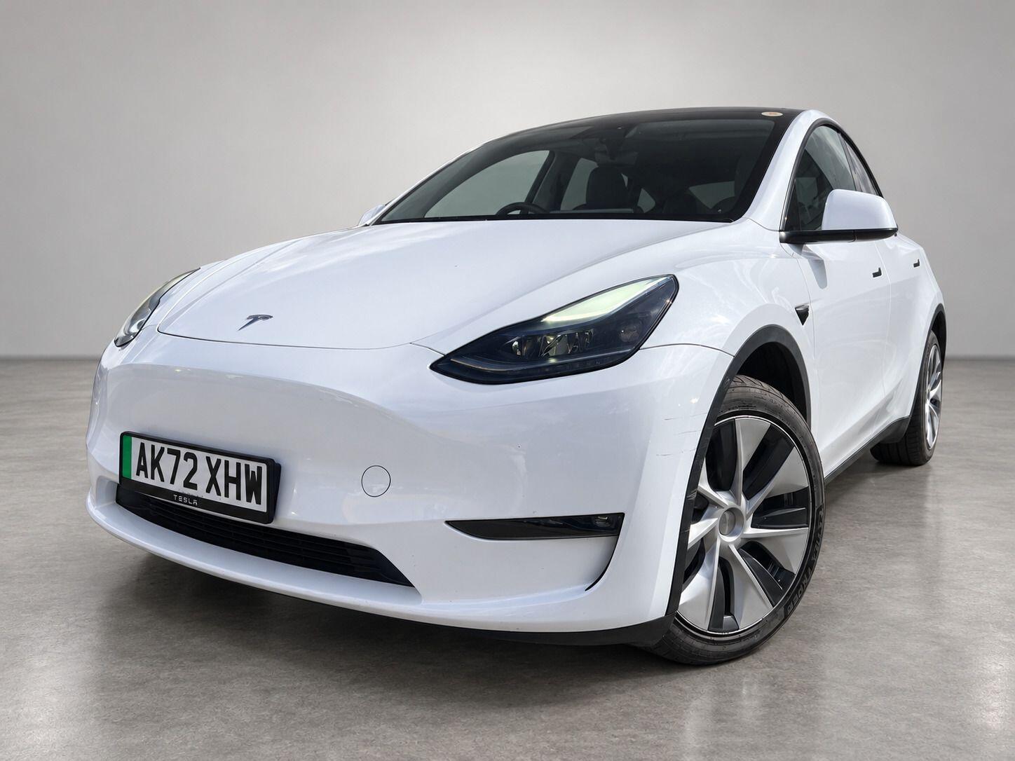 Tesla Model Y view 7