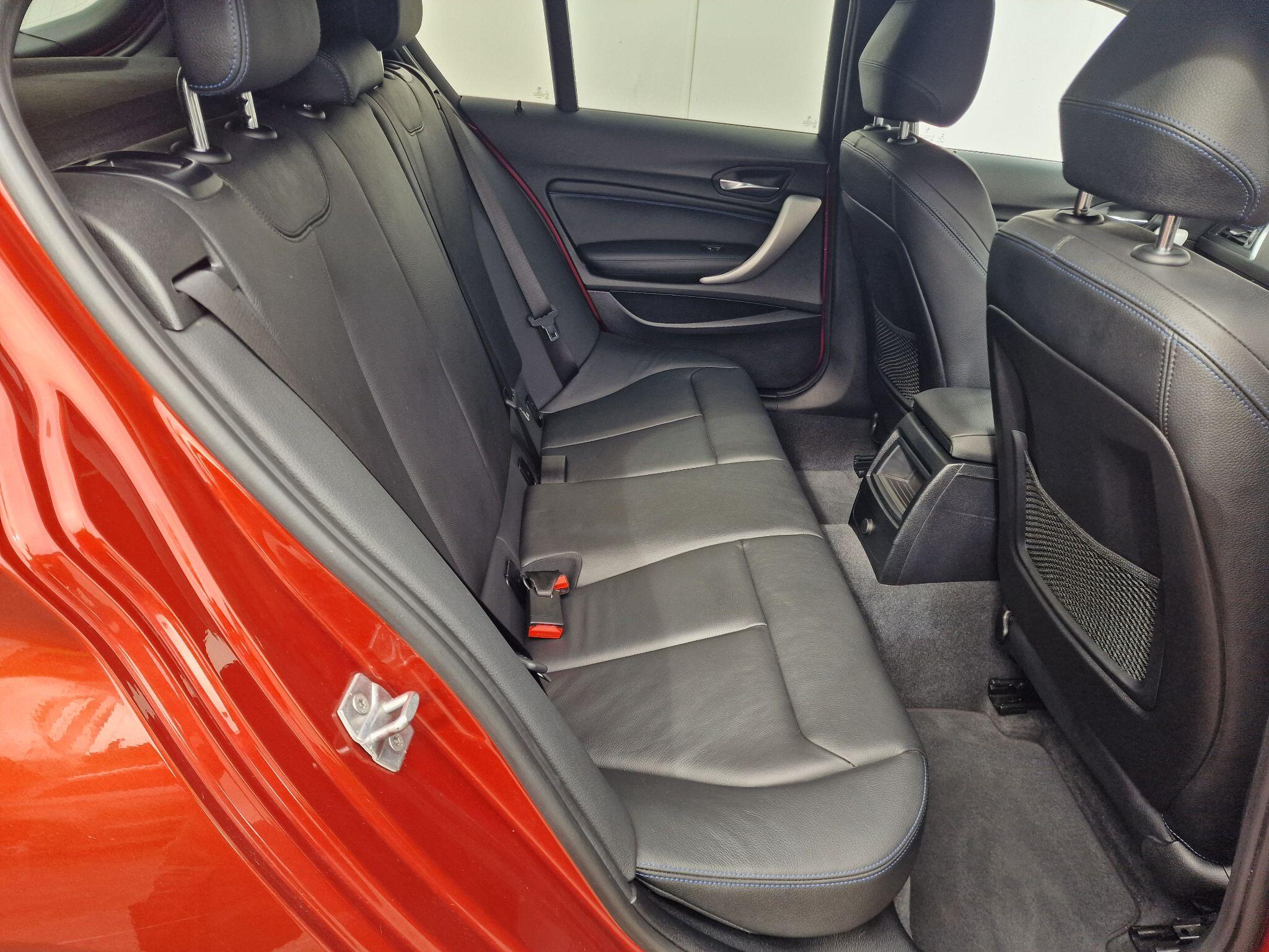 BMW 1 Series view 39