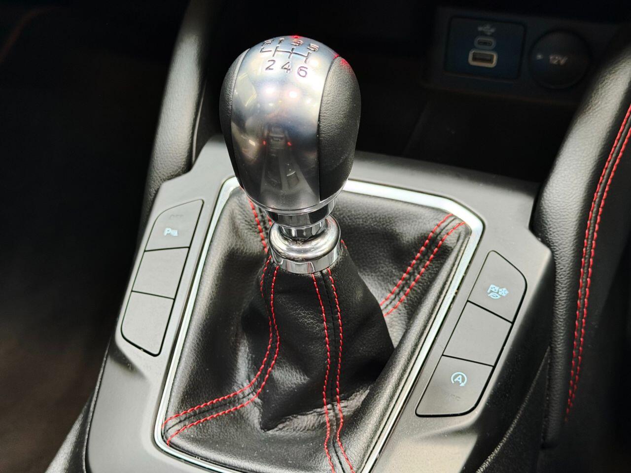 Ford Kuga view 24