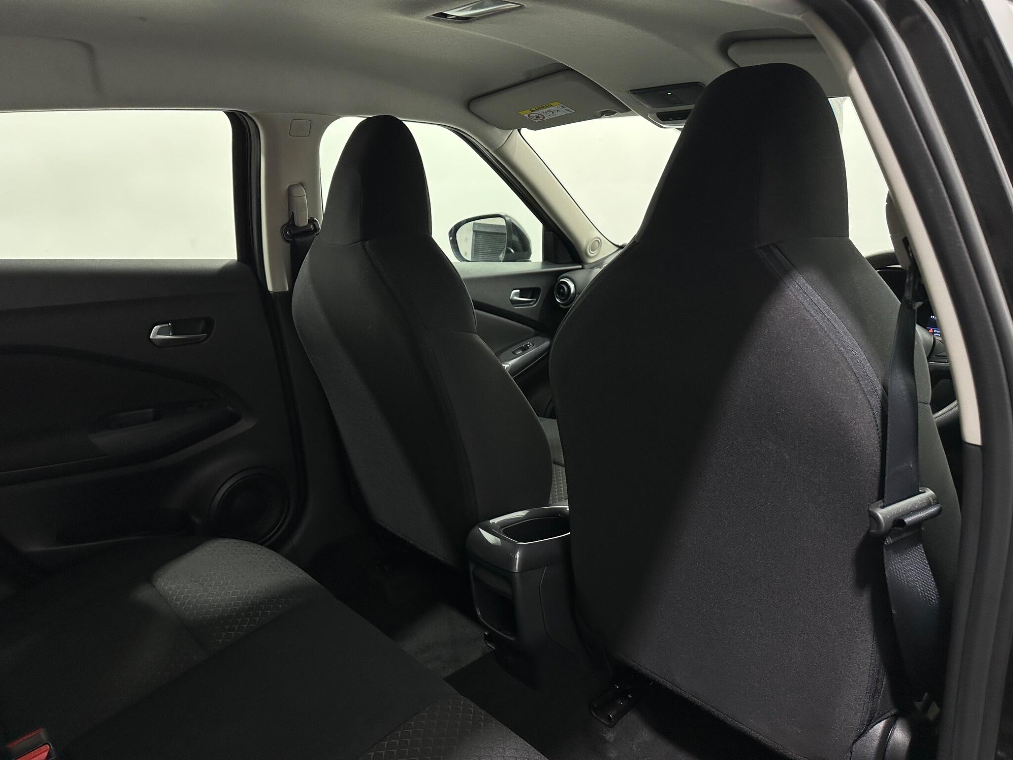 Nissan Juke view 38