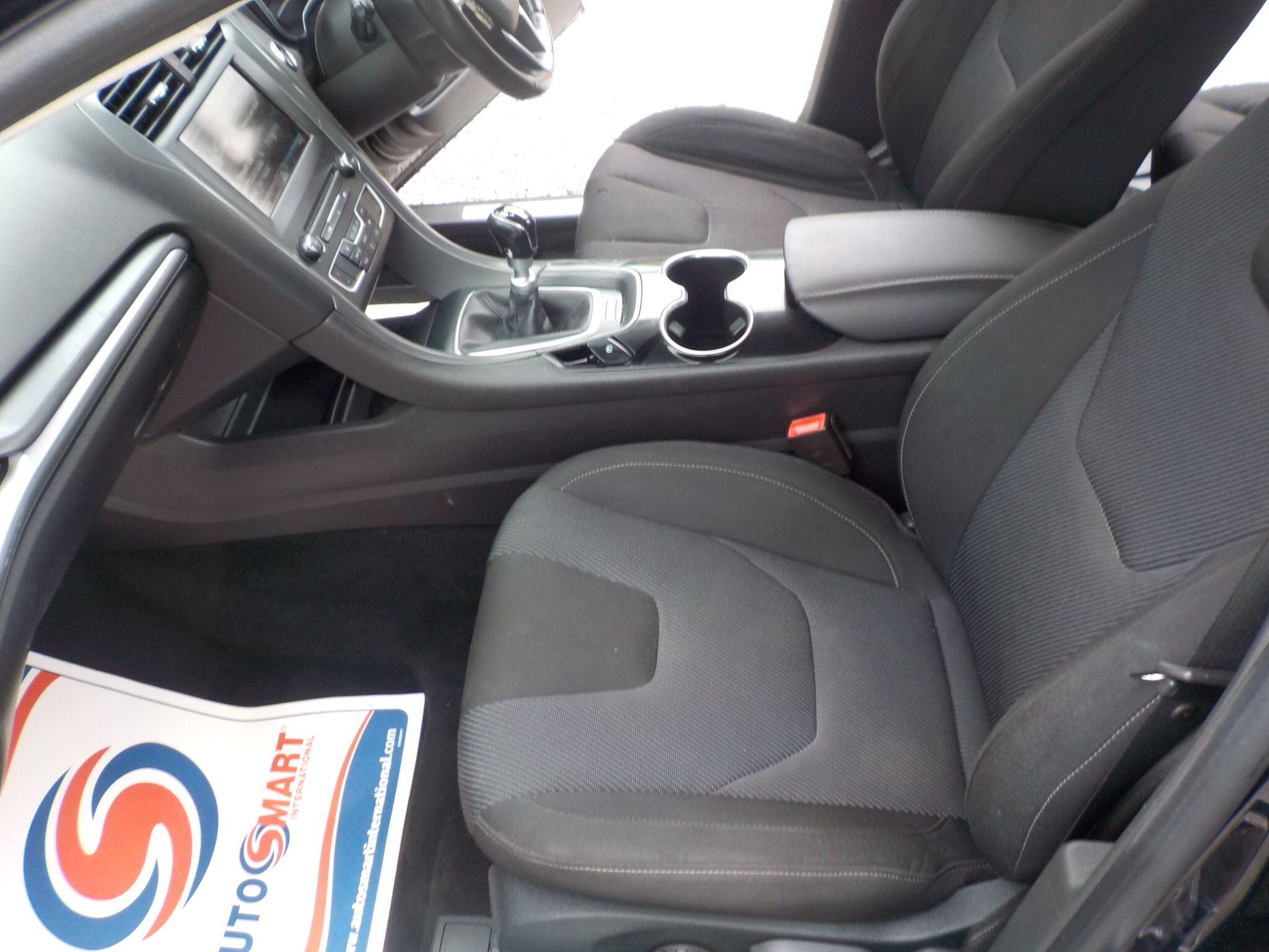 Ford Mondeo 2.0 TDCi Titanium Euro 6 (s/s) 5dr