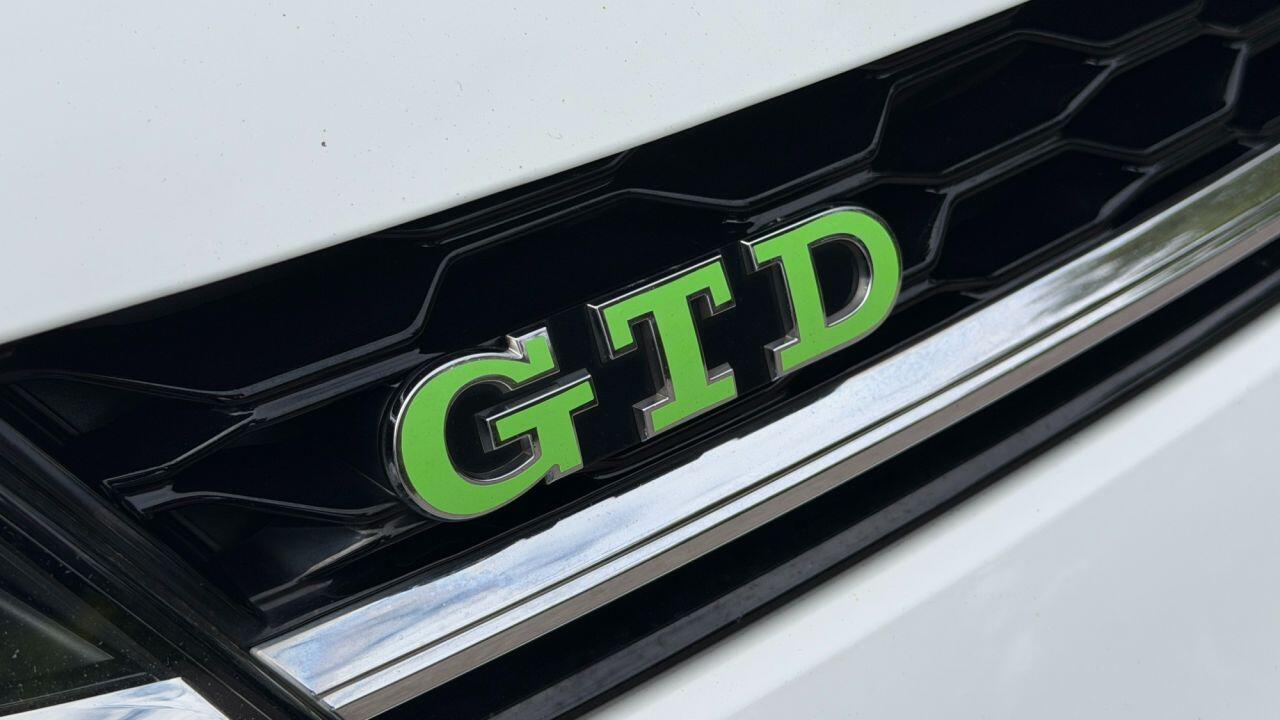 Volkswagen Golf view 55