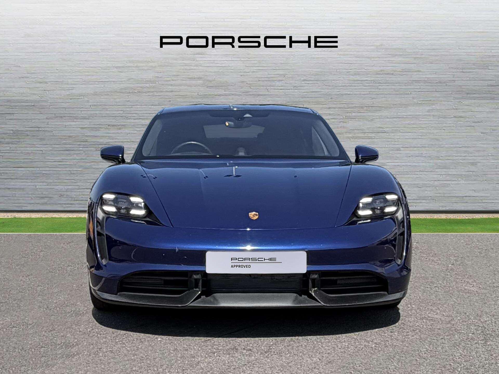 Porsche Taycan view 9