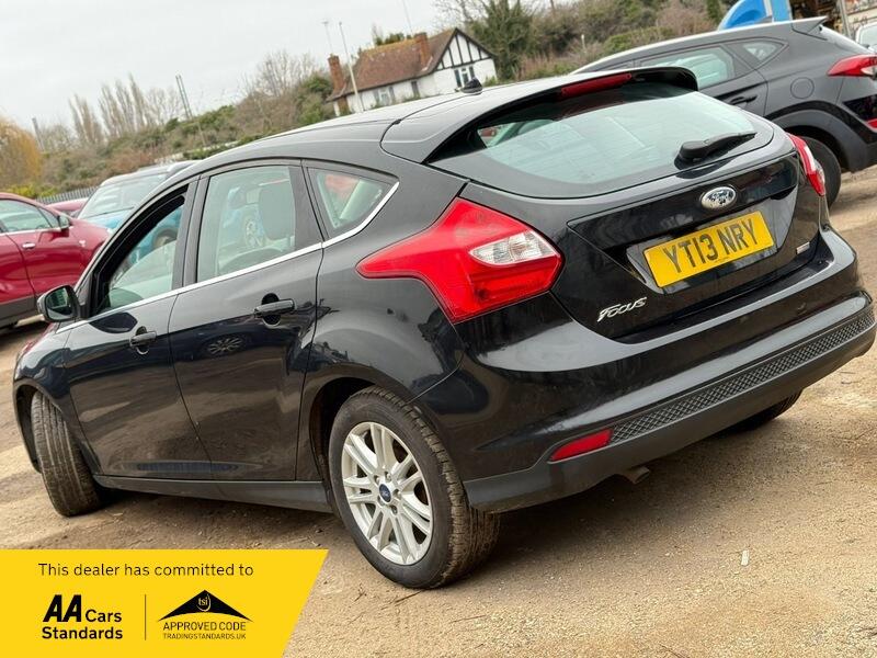 2013 Ford Focus image 16
