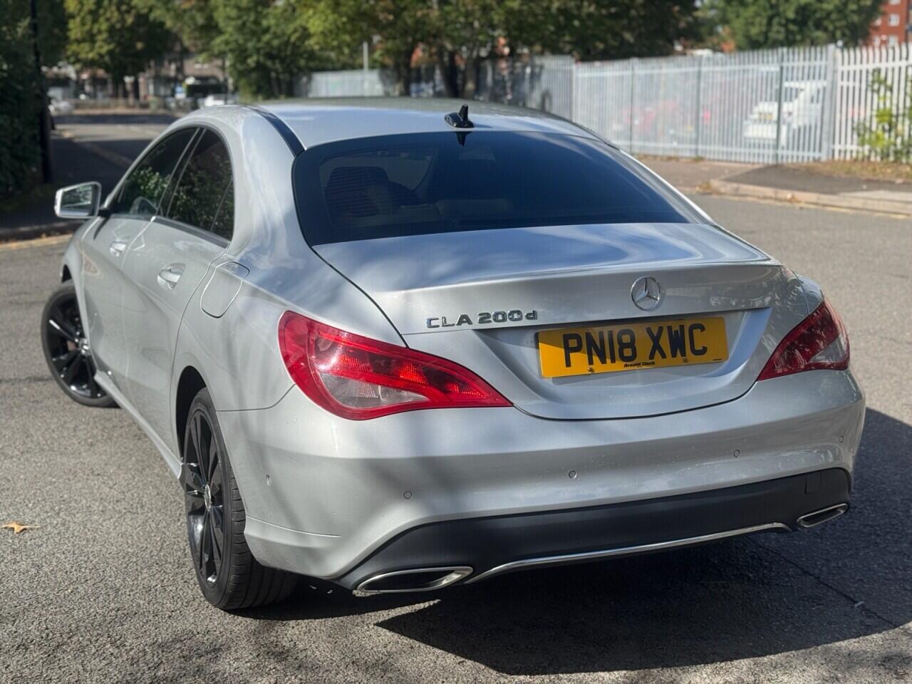 Mercedes-Benz Cla view 5