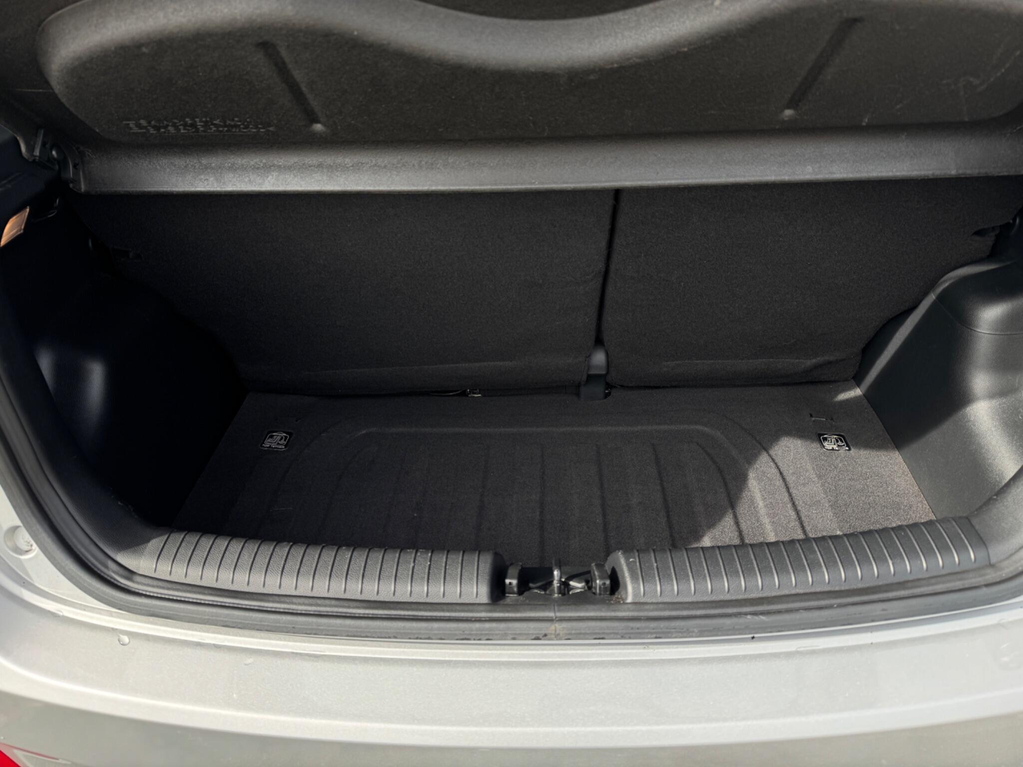 Hyundai I10 view 36