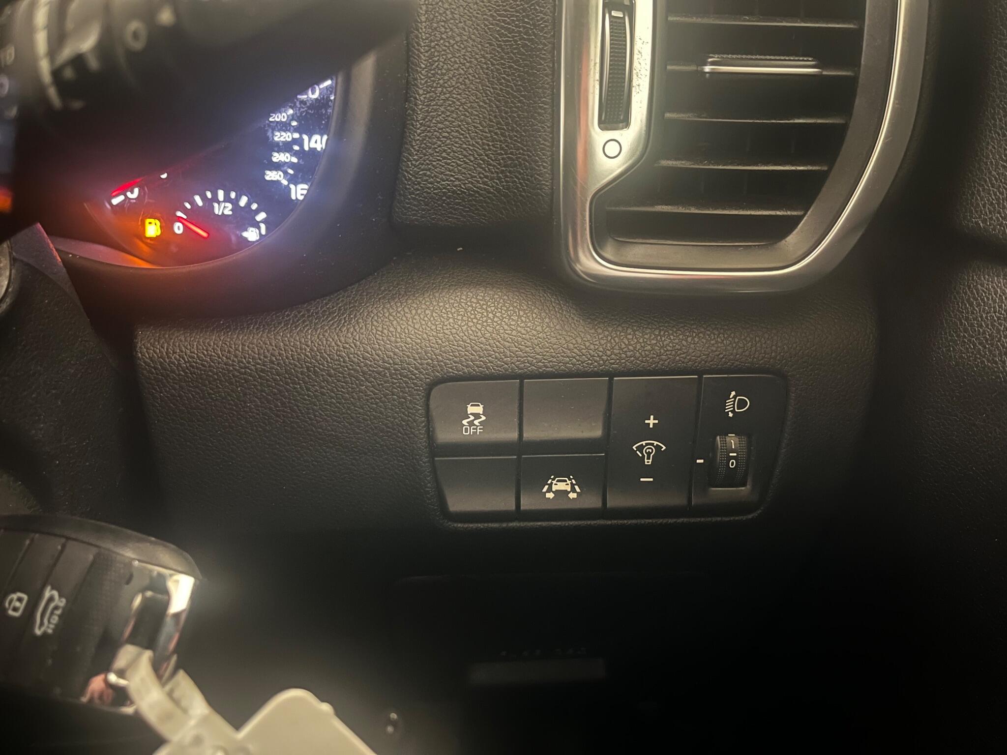 2016 Kia Sportage image 39