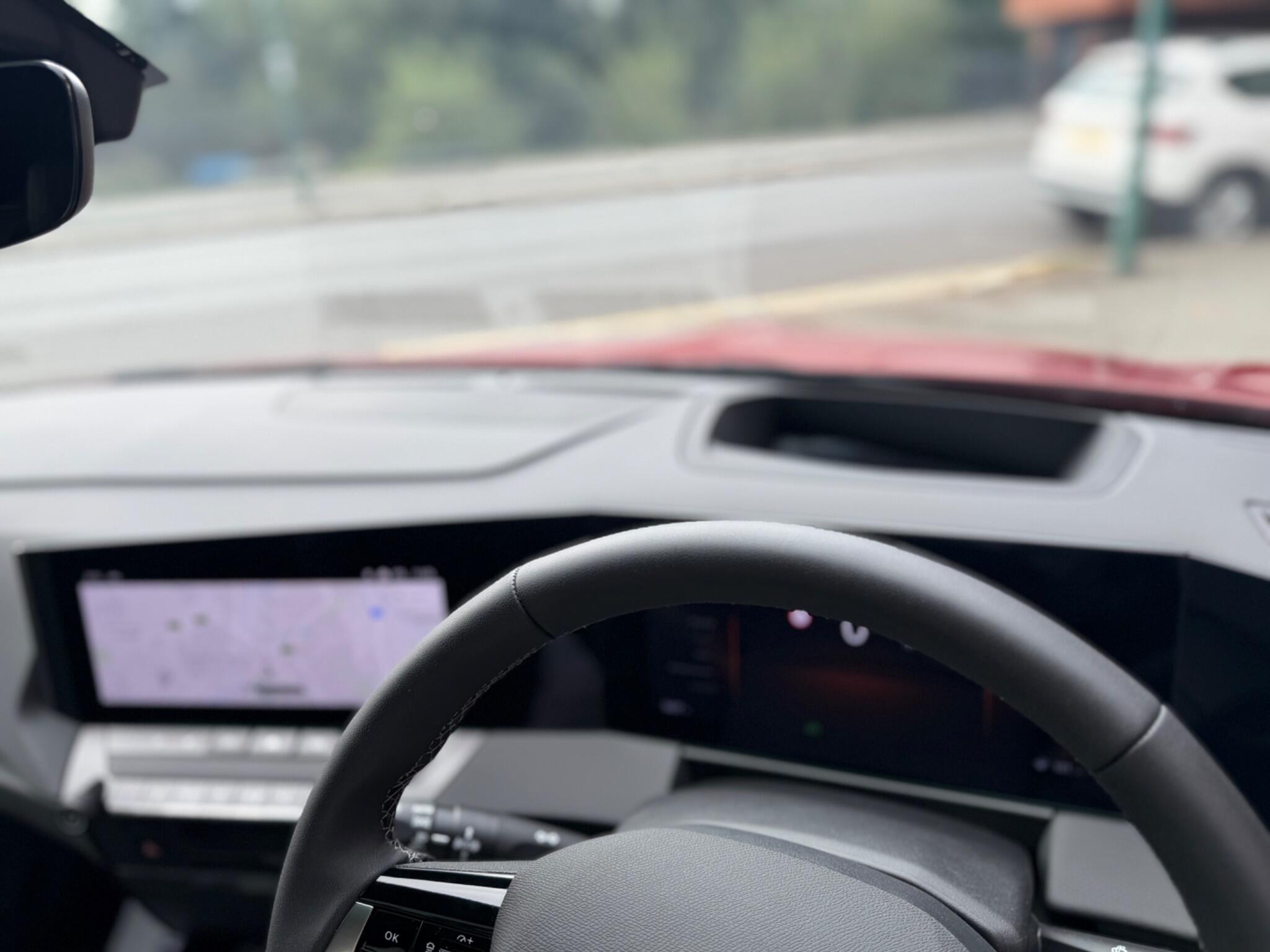 Vauxhall Astra Electric view 49
