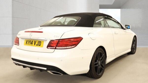 Mercedes-Benz E Class view 2