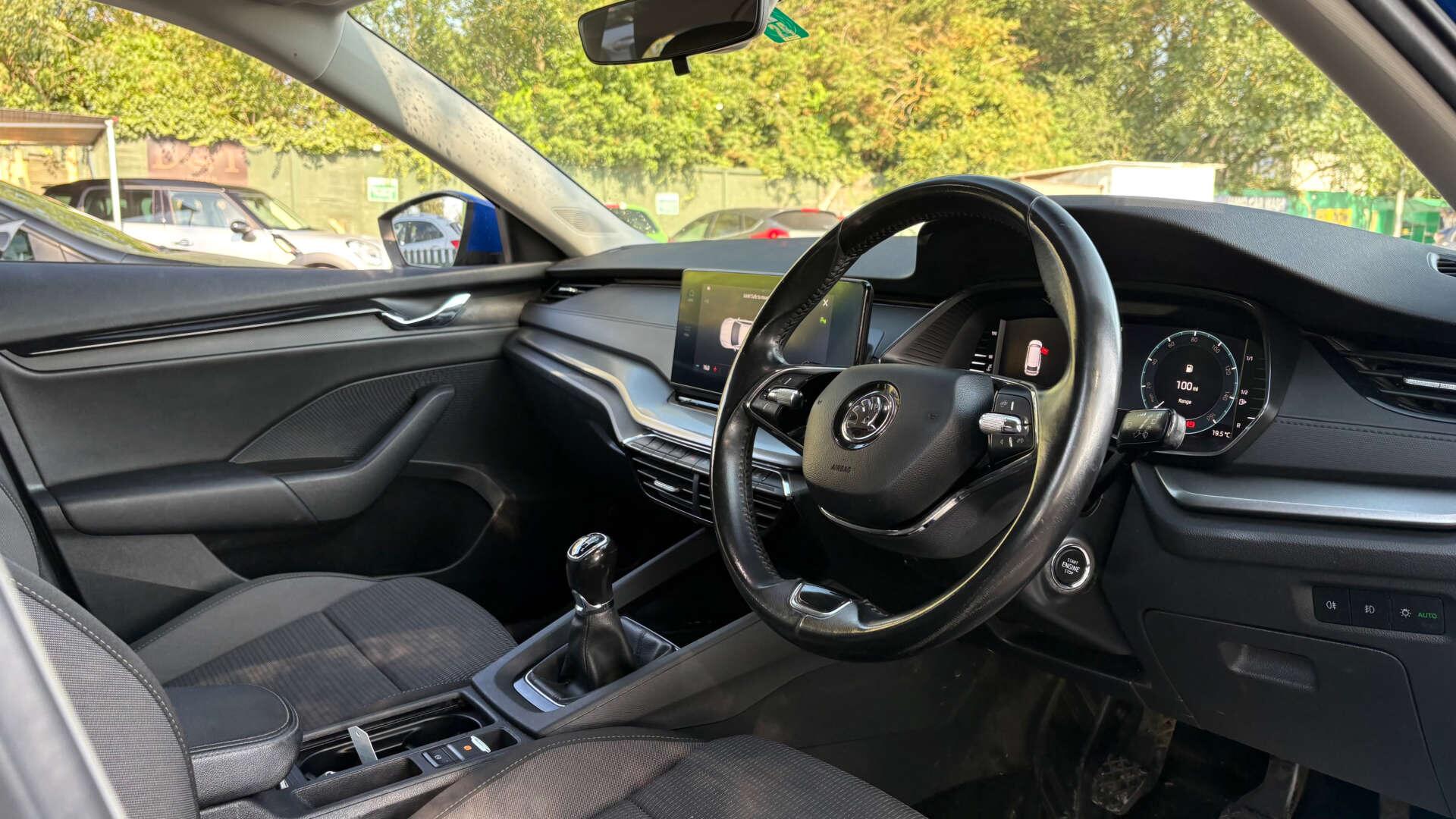 Skoda Octavia view 7
