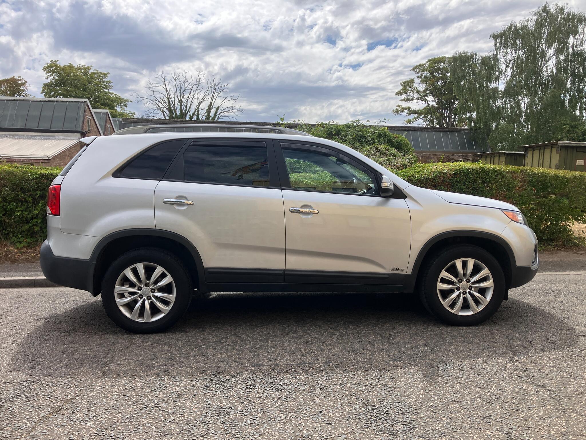 Kia Sorento view 7