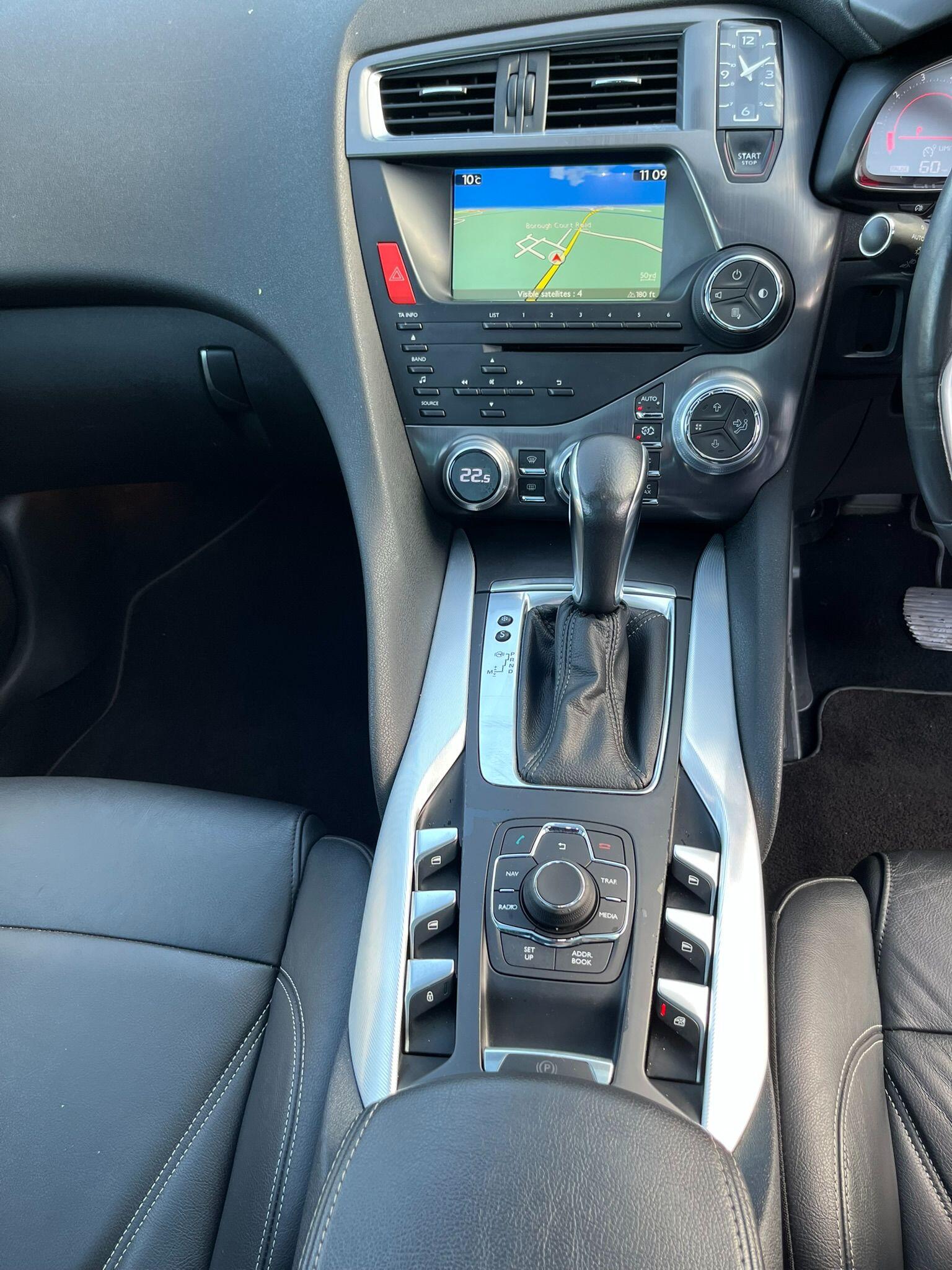 Citroen DS5 view 21