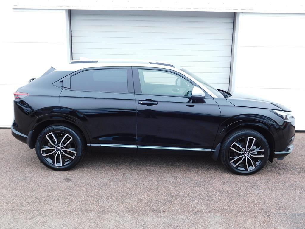 HR-V