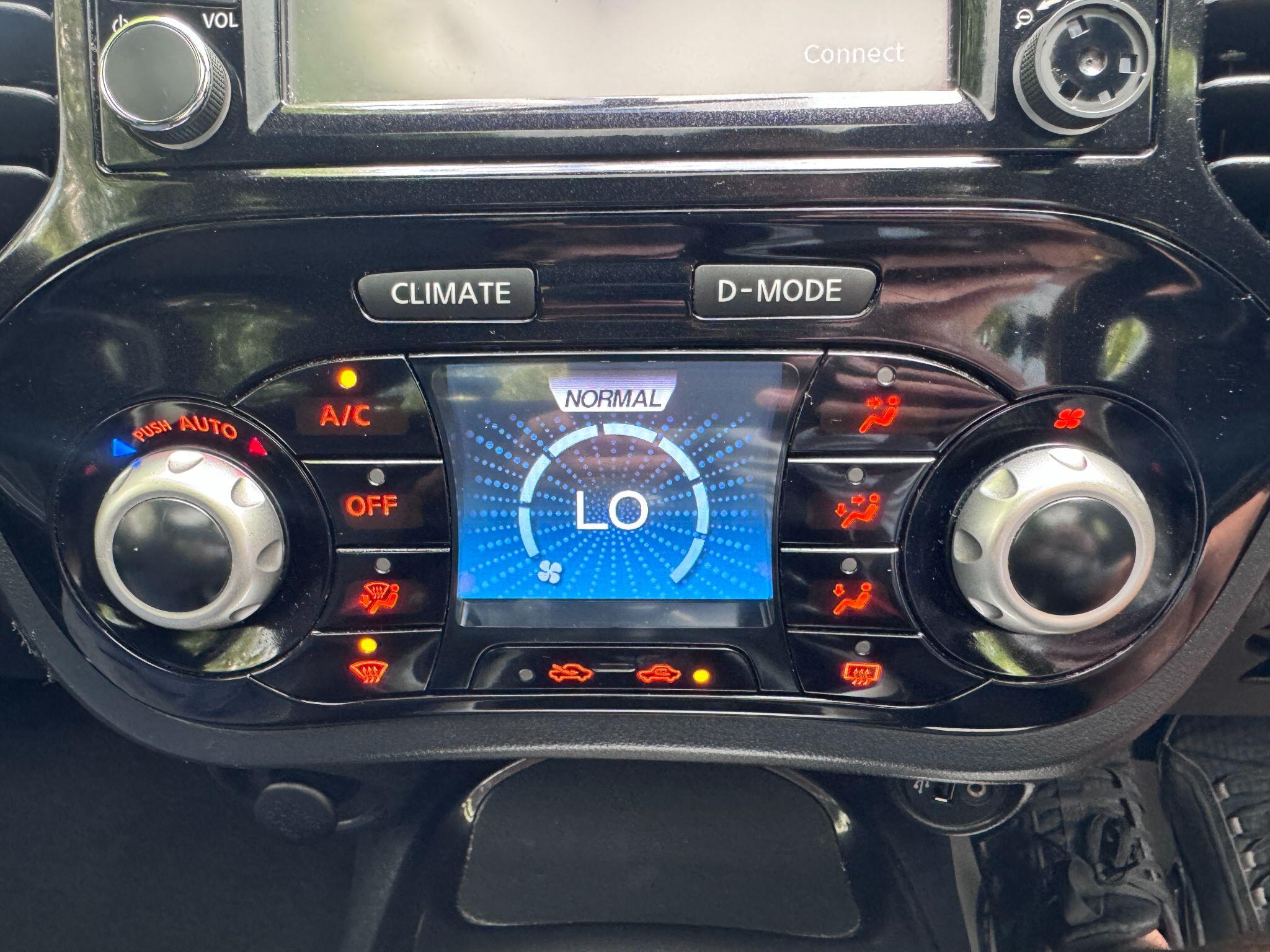 2015 Nissan Juke image 26