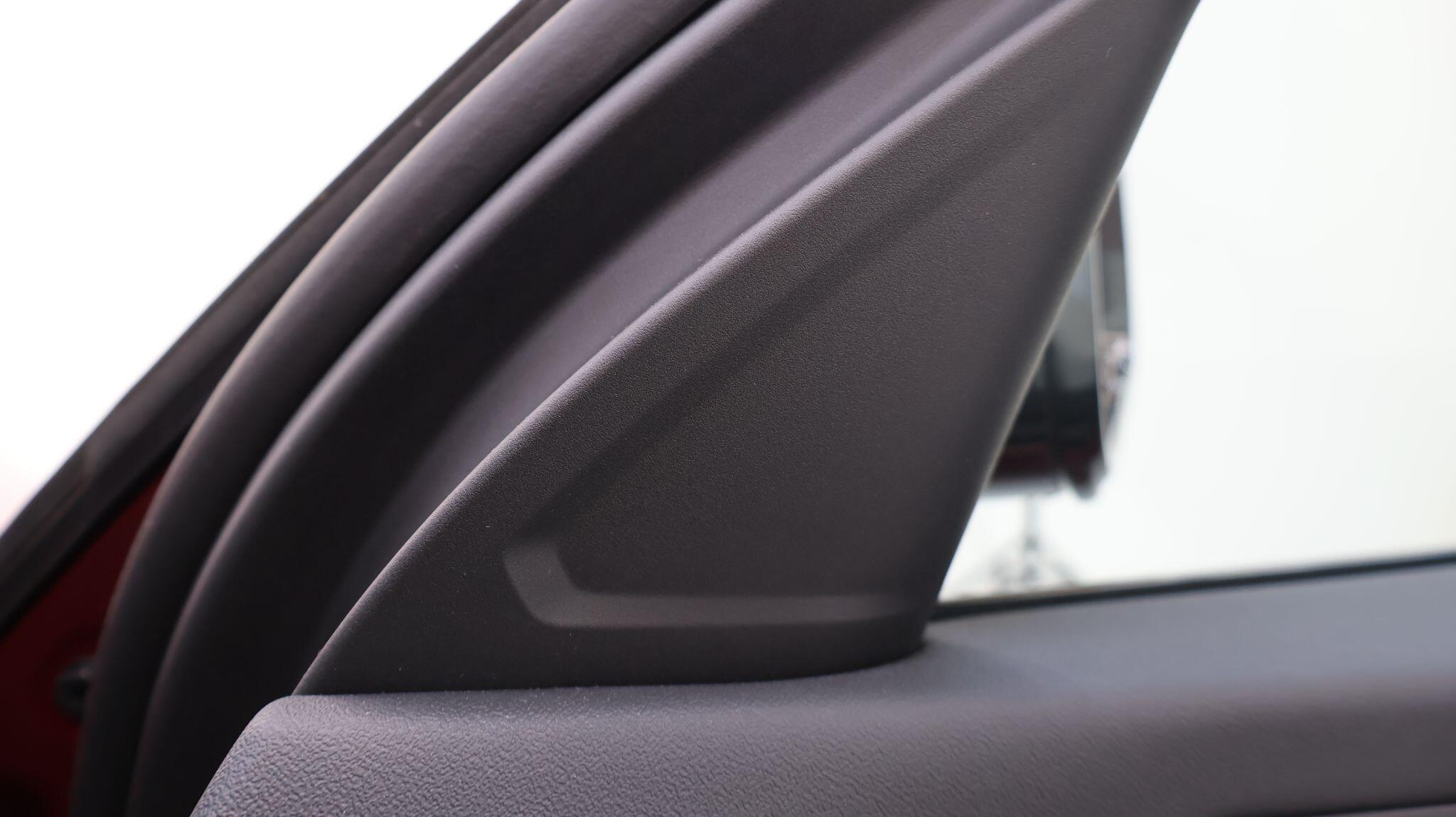 BMW 1 Series view 45