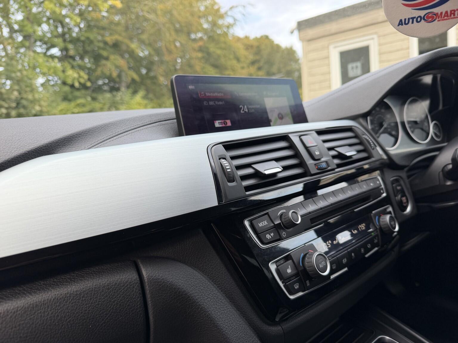 BMW 4 Series view 30