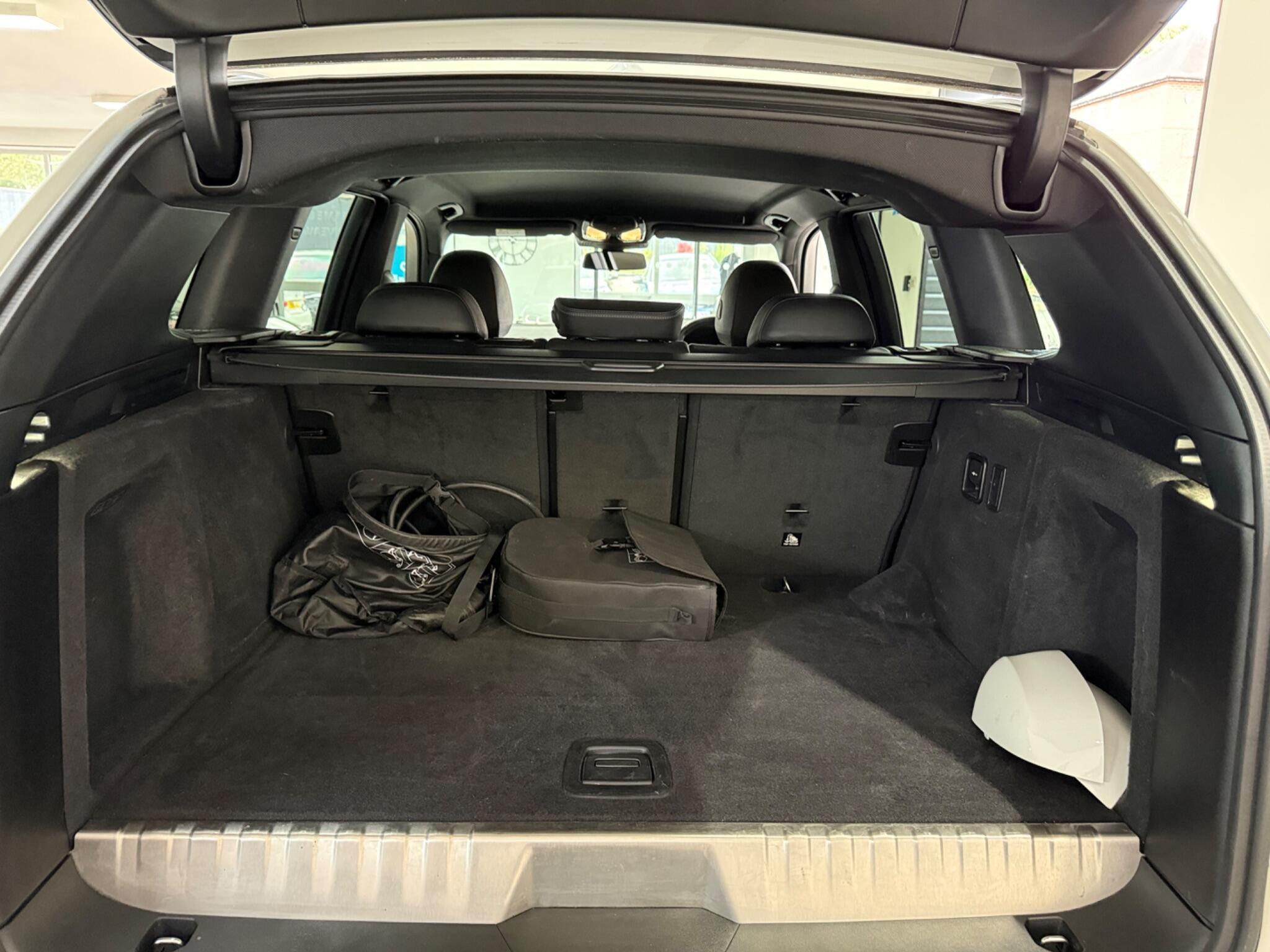 BMW X3 view 31