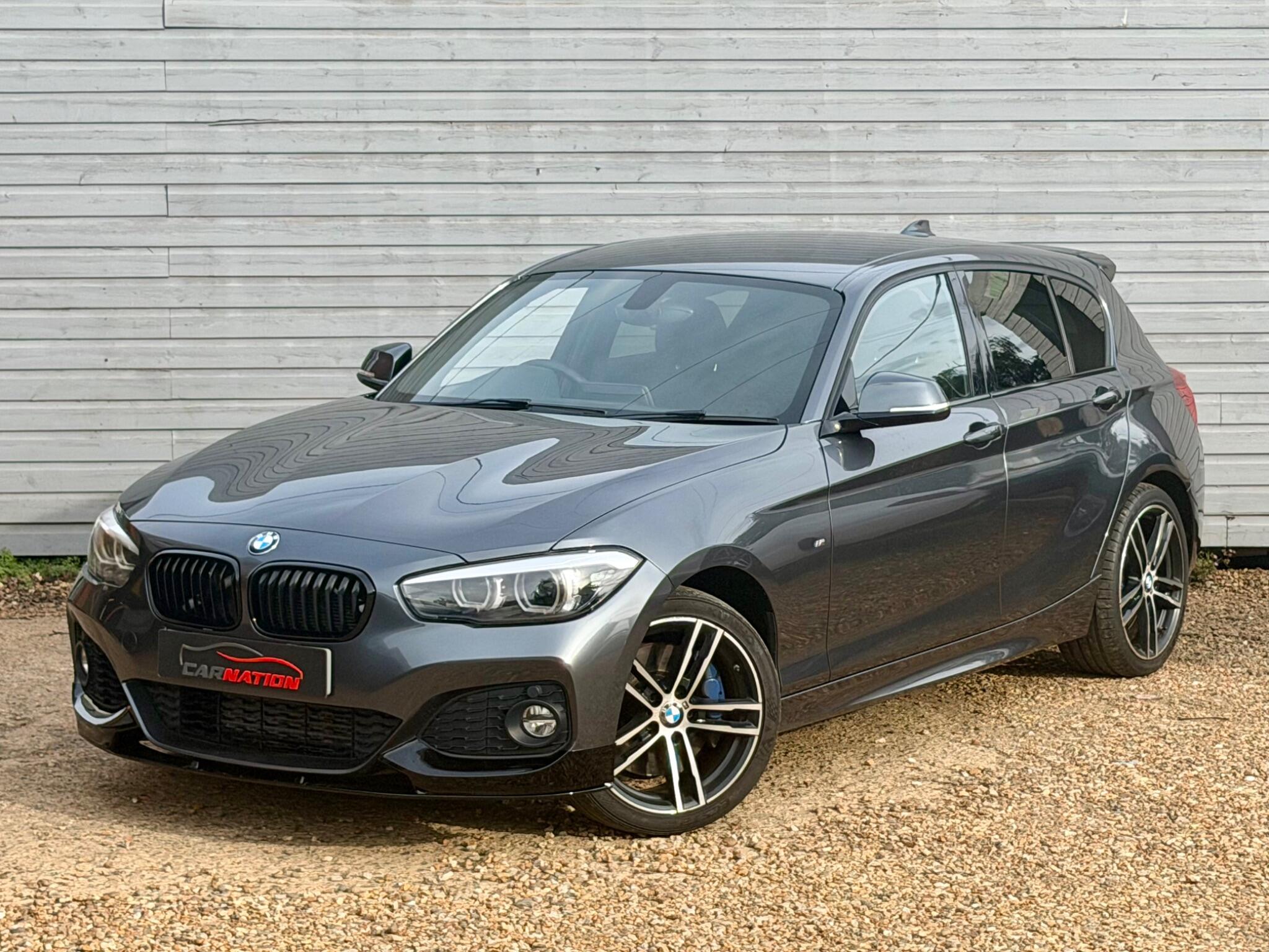 BMW 1 Series view 11