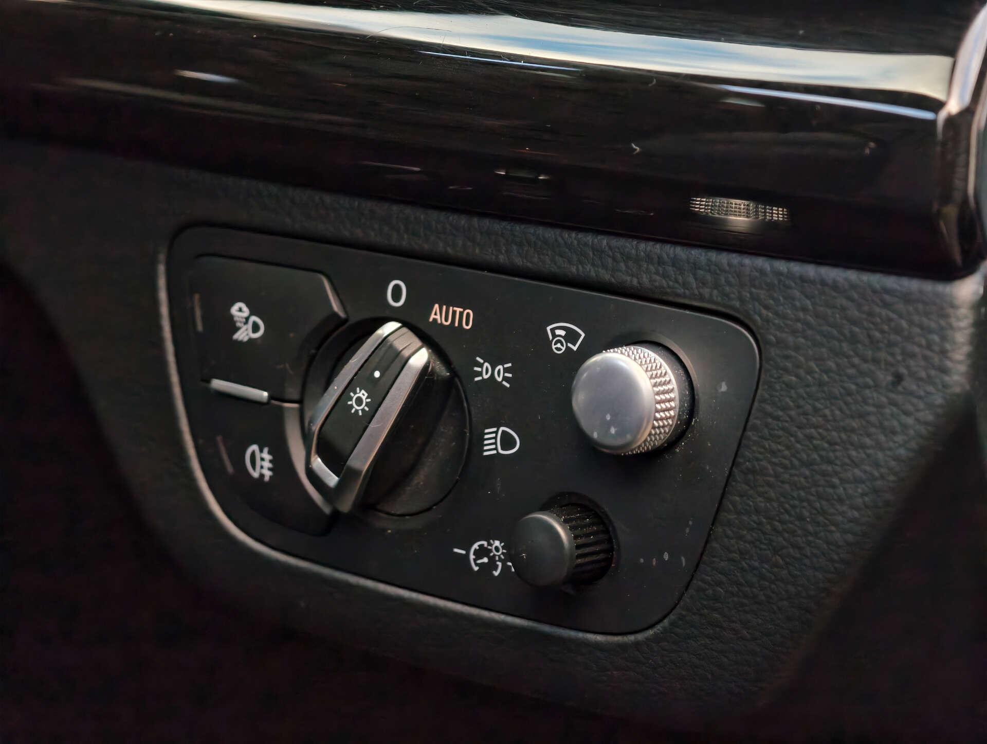Audi SQ5 view 35