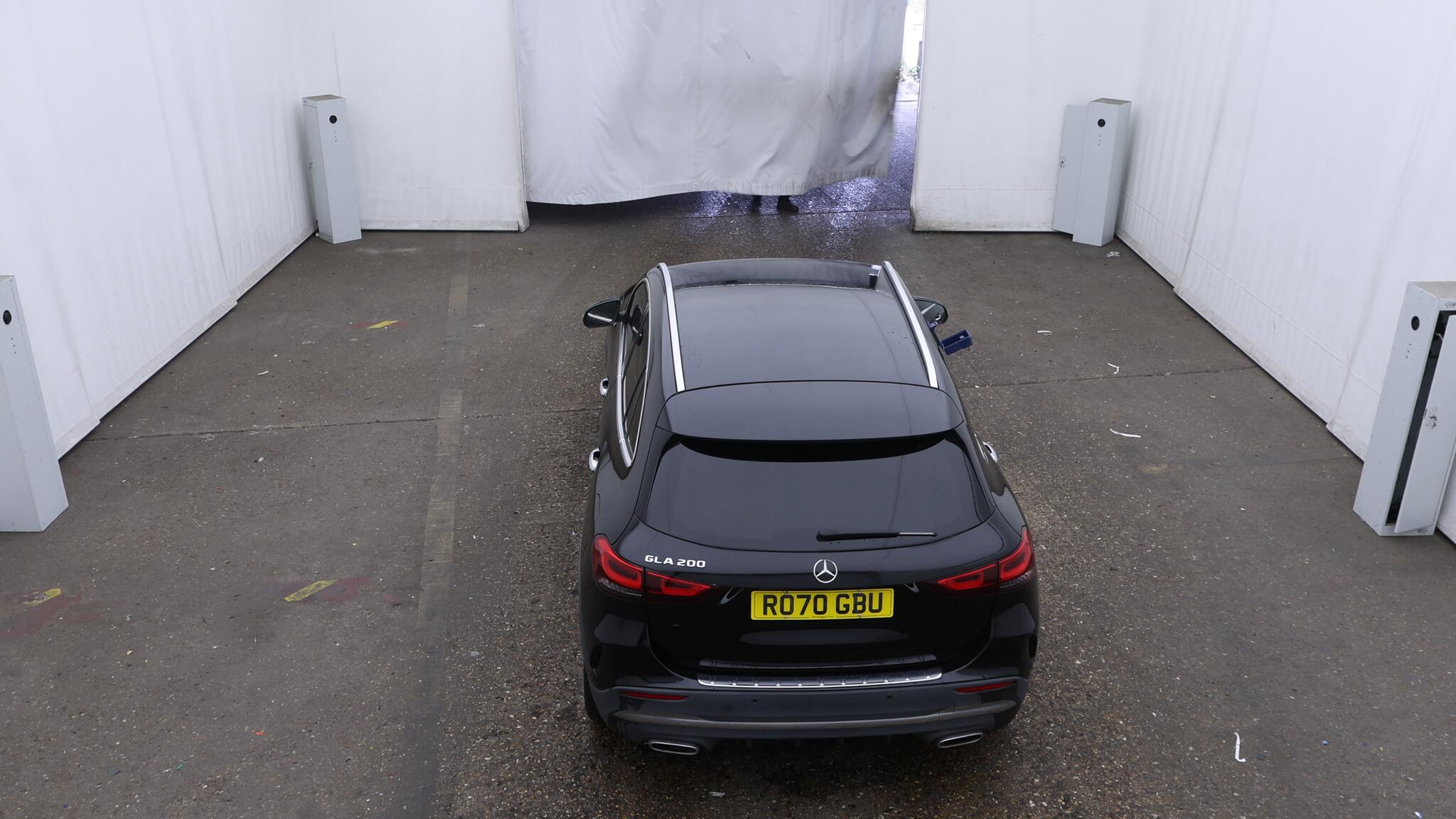 Mercedes-Benz Gla view 8