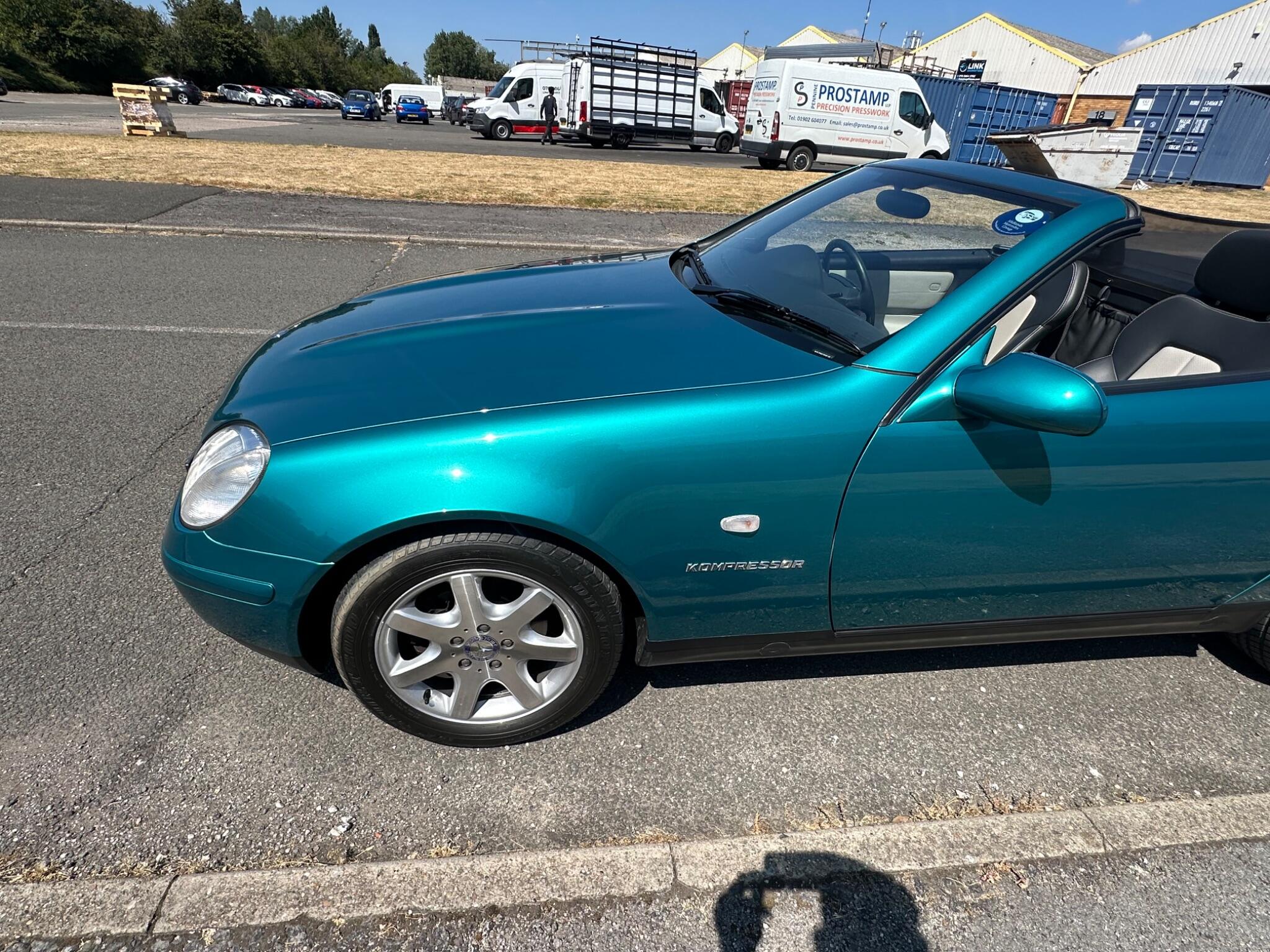 Mercedes-Benz SLK view 17