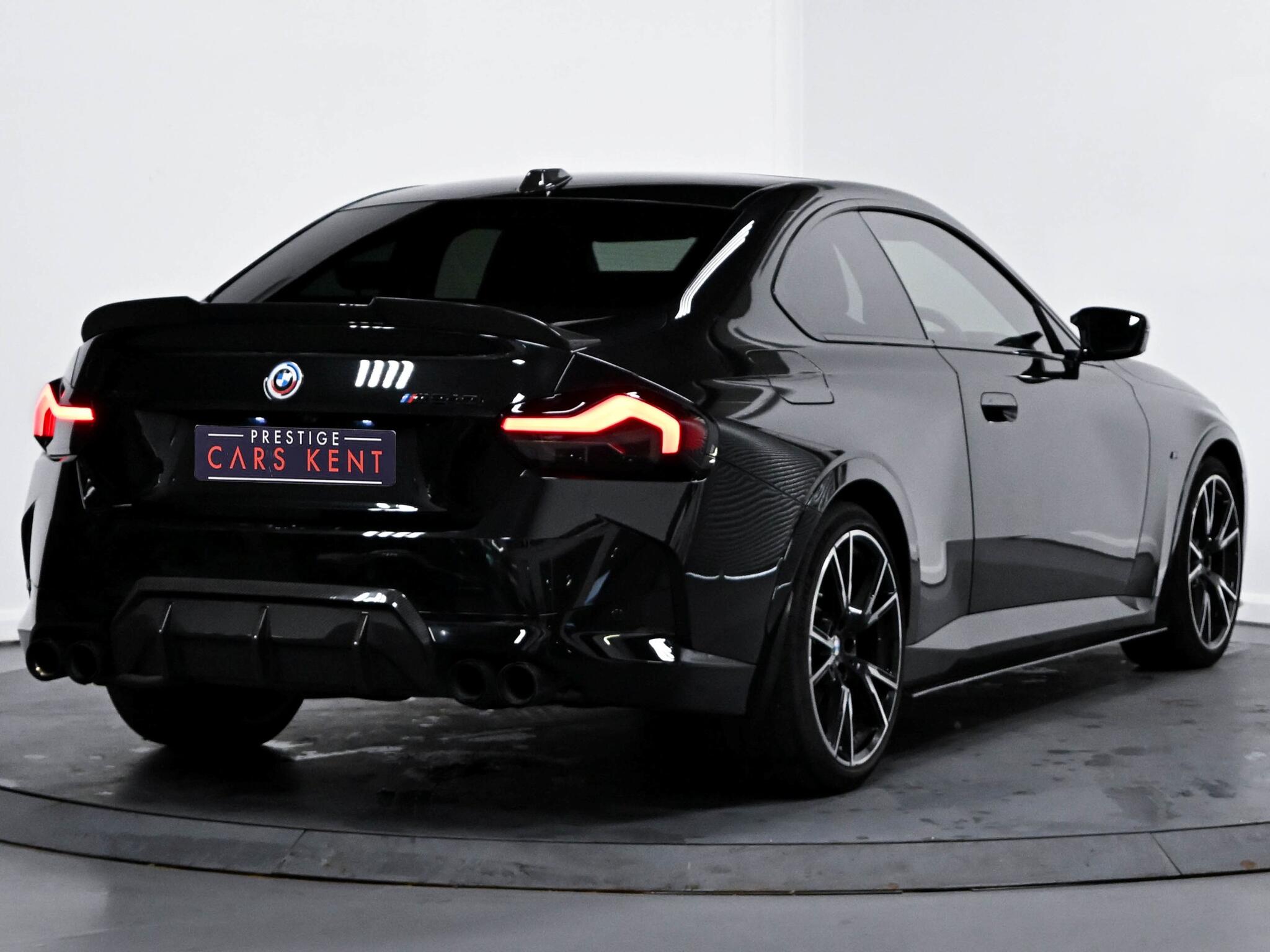 BMW 2 Series view 23