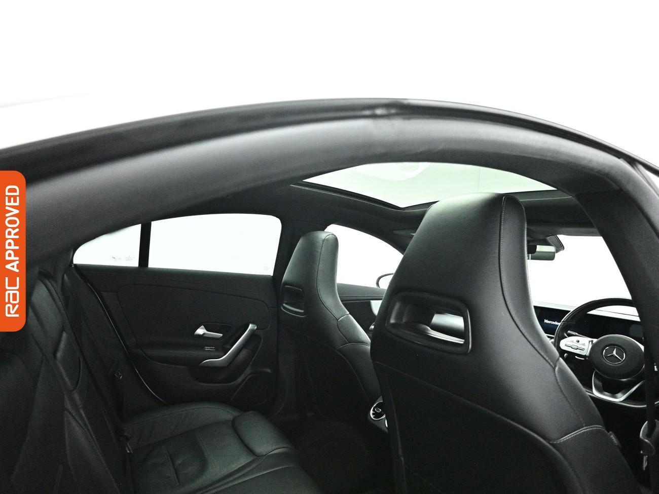 Mercedes-Benz Cla view 3