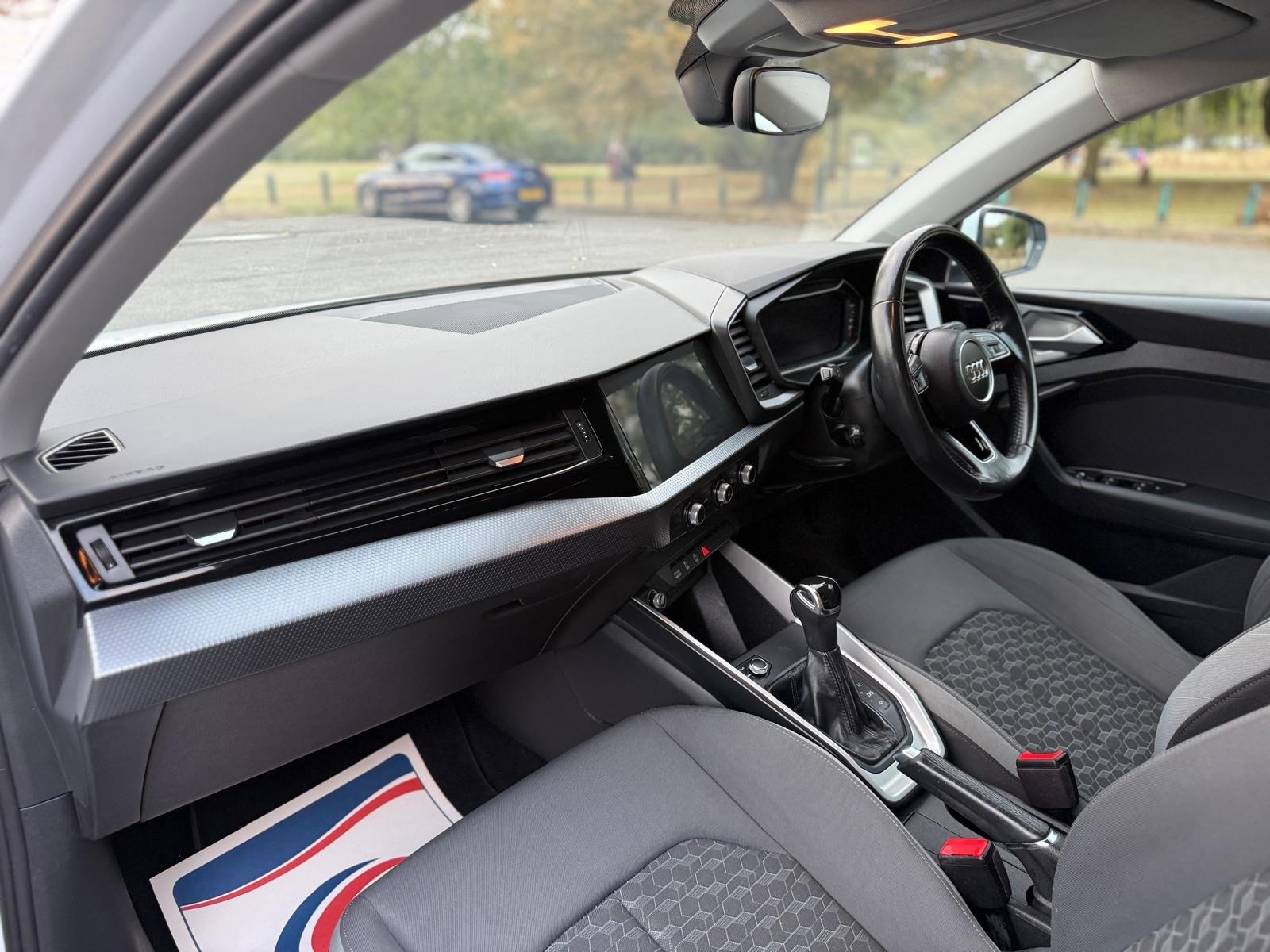 Audi A1 view 29