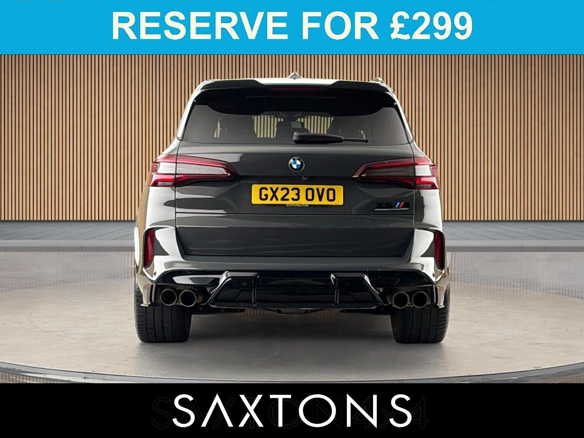 BMW X5 M view 4