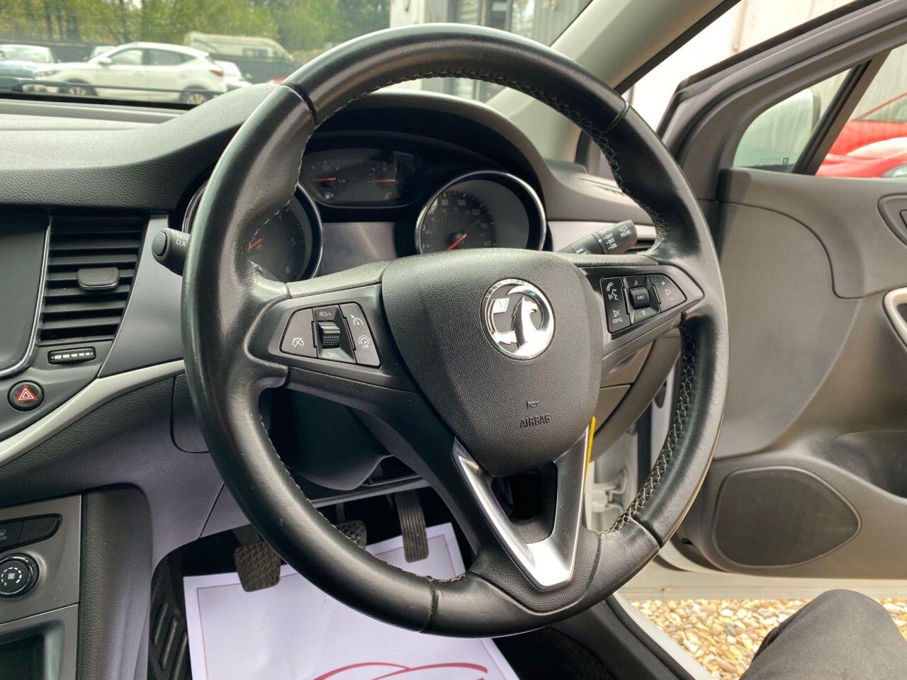 Vauxhall Astra view 19