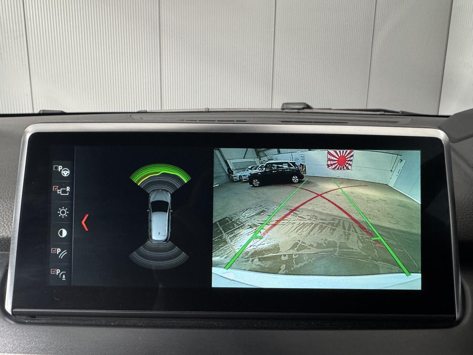 BMW 2 Series Active Tourer view 71