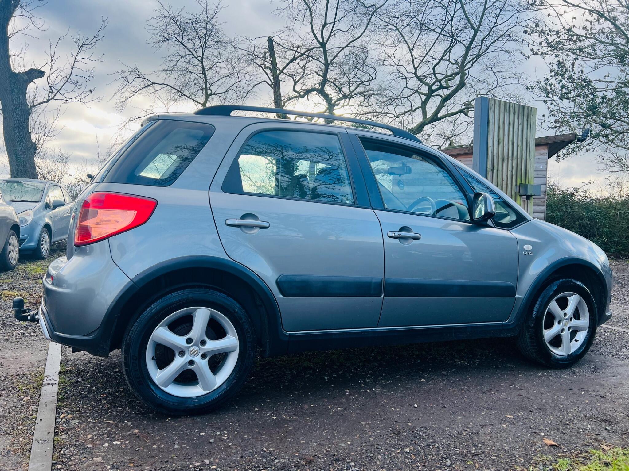 2009 Suzuki SX4 2.0 DDiS SZ5 4Grip Euro 5 5dr • 134,810 miles image 4
