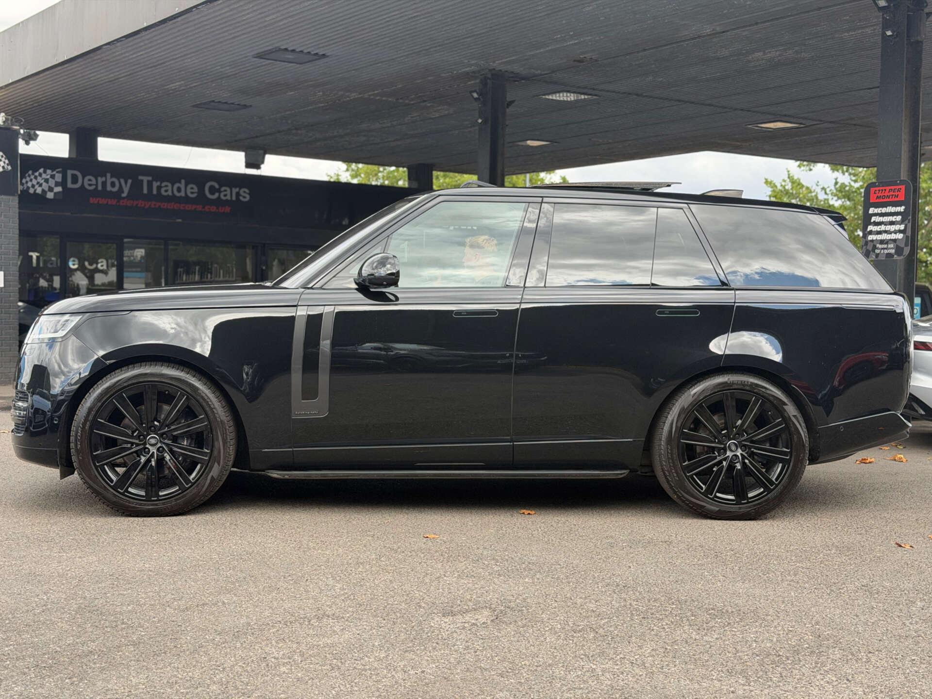 Land Rover Range Rover view 9