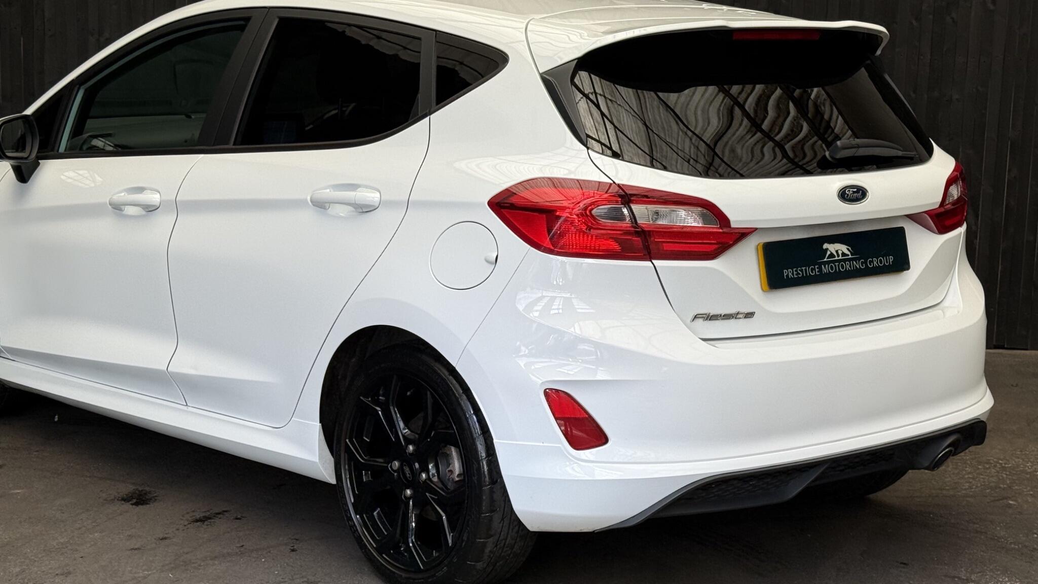 Ford Fiesta view 11