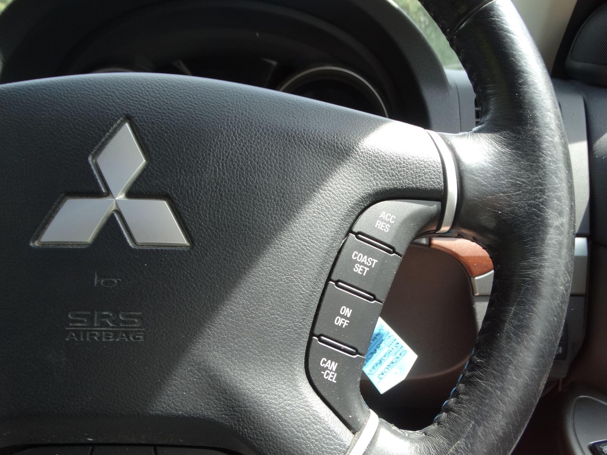 Mitsubishi Shogun view 25