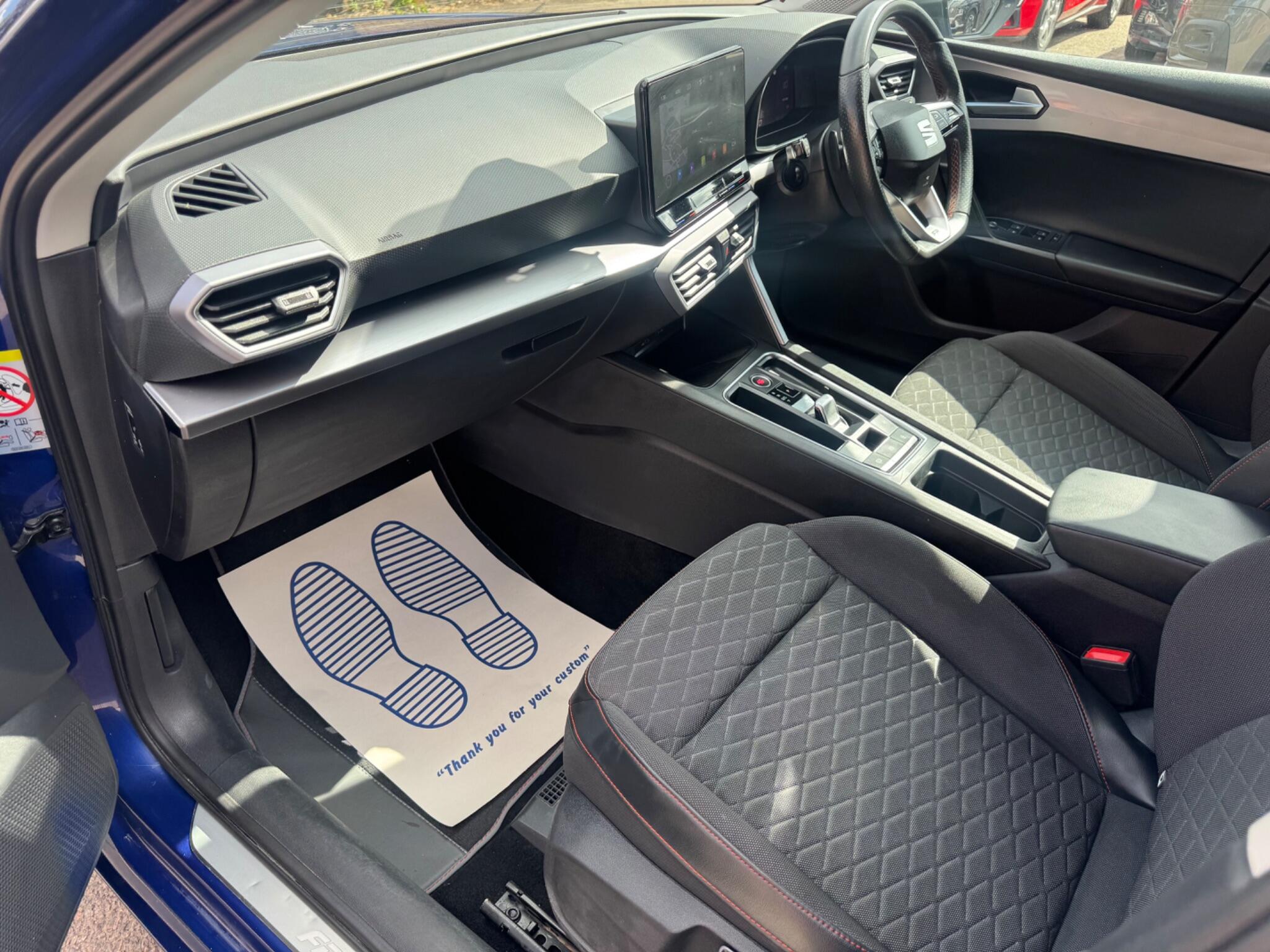 Seat Leon Leon view 10