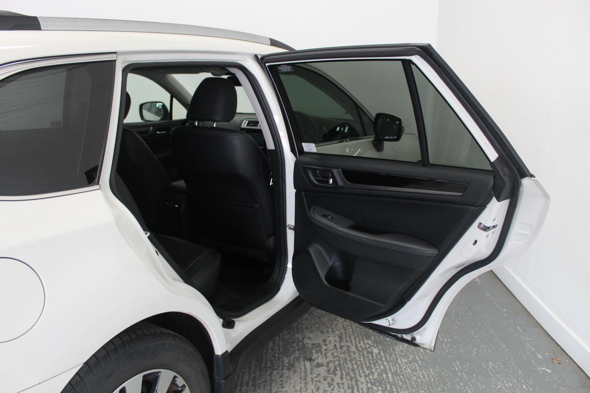 Subaru Outback view 26