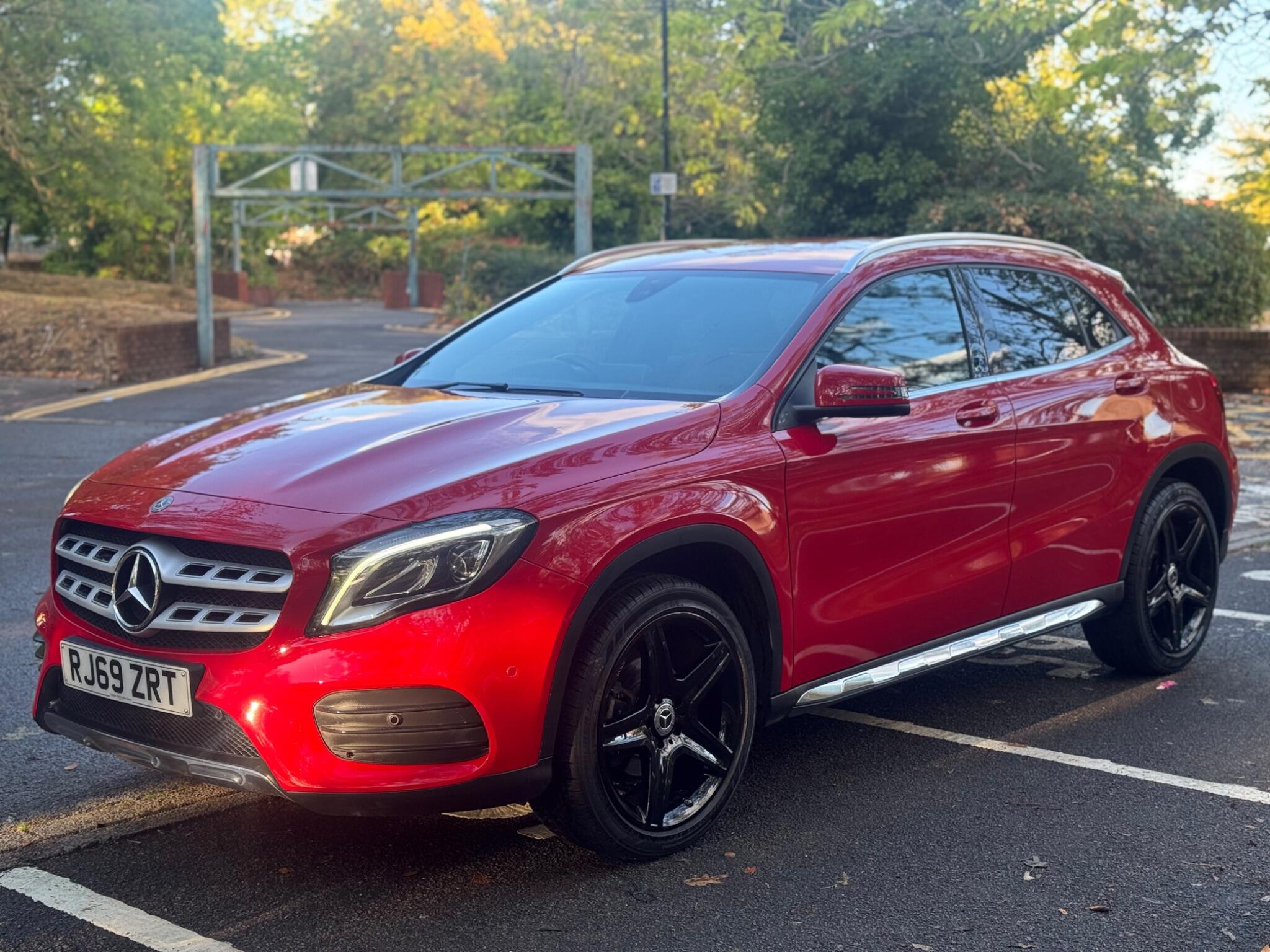 Mercedes-Benz Gla view 8