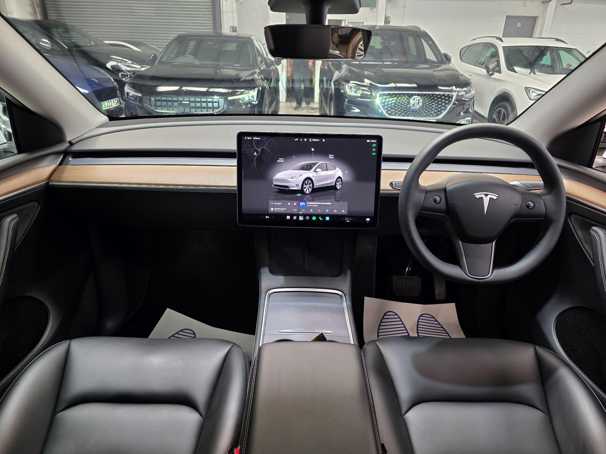 Tesla Model Y view 5