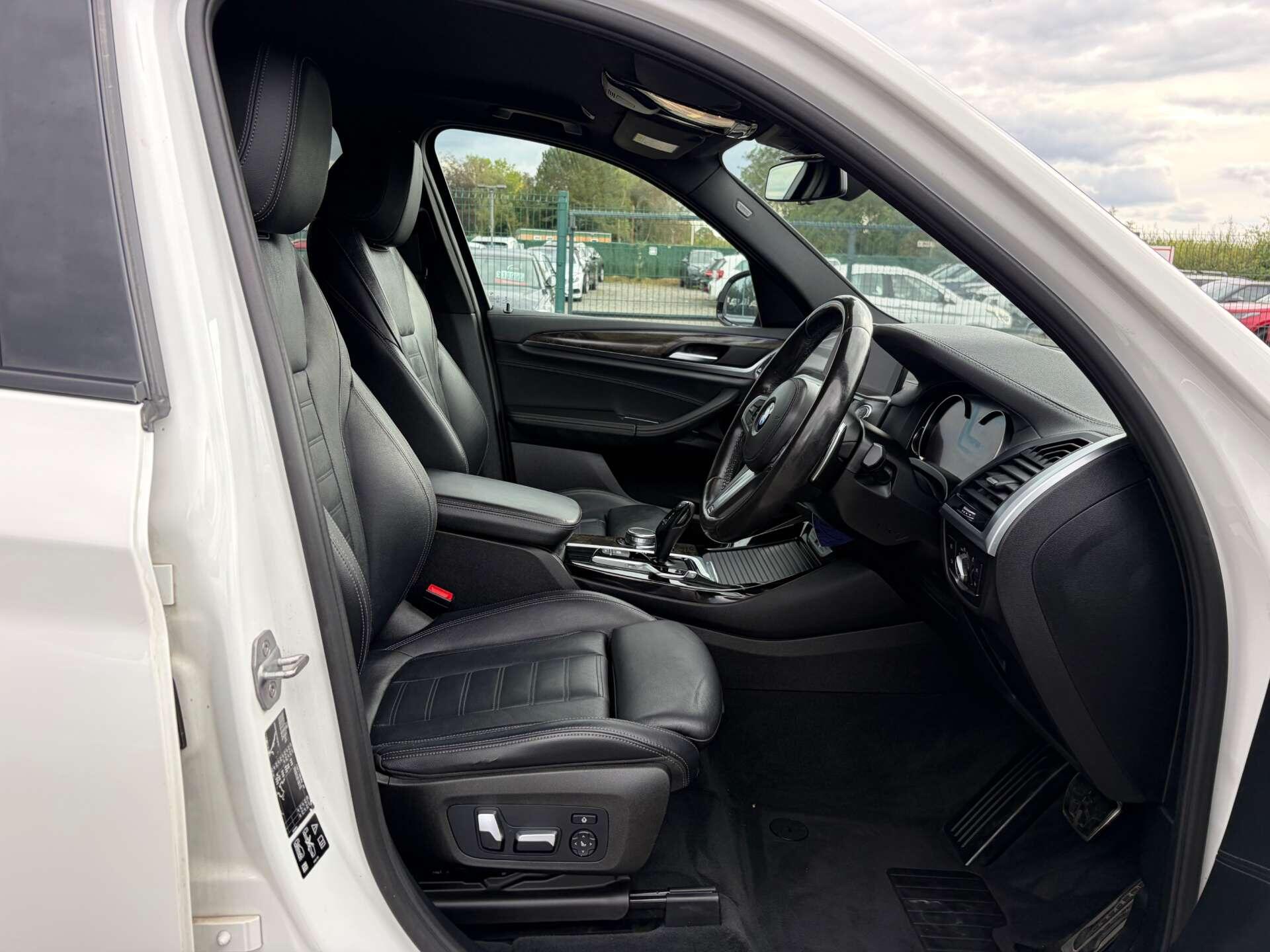 BMW X3 view 36