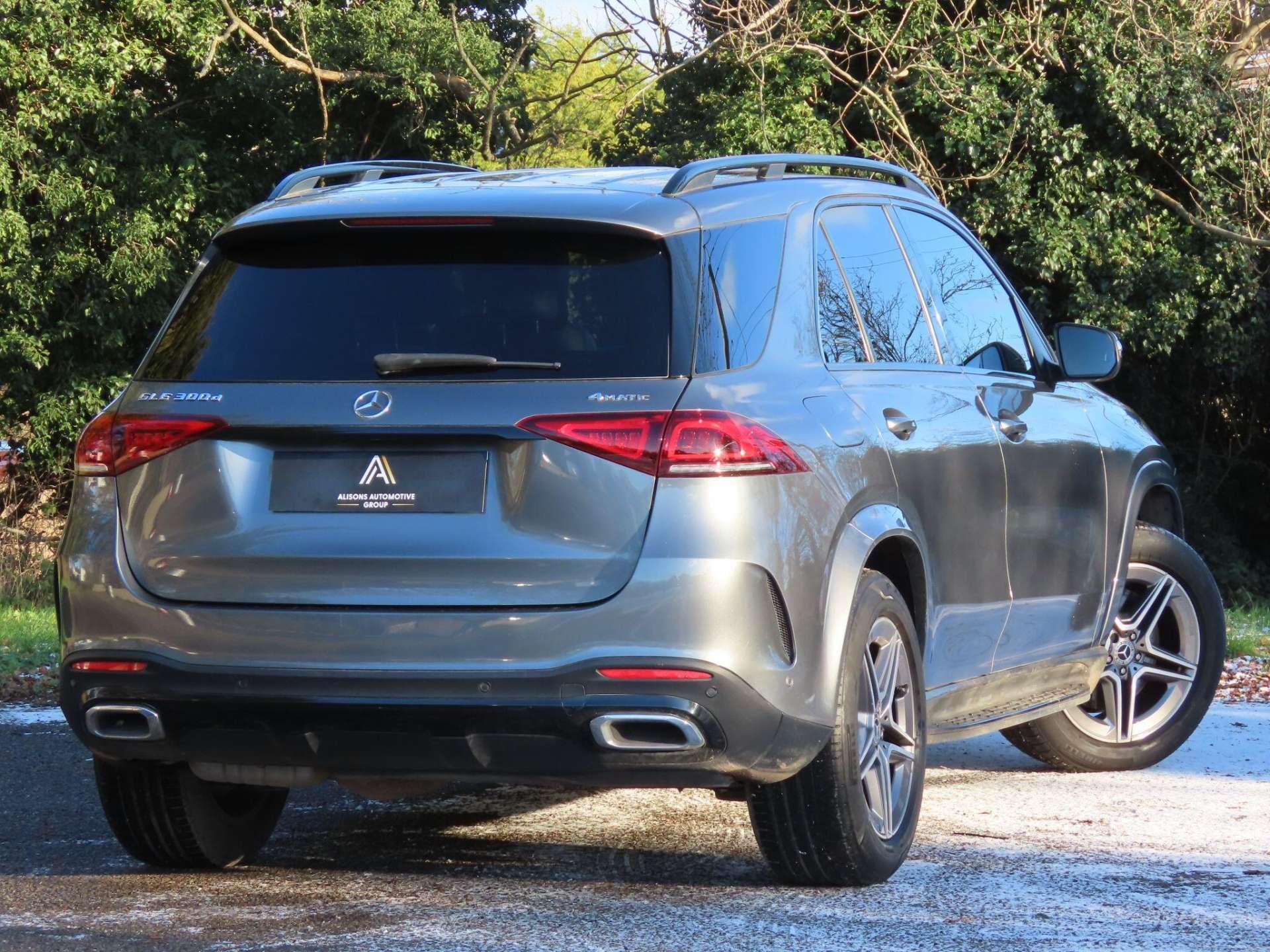 Mercedes-Benz Gle view 5