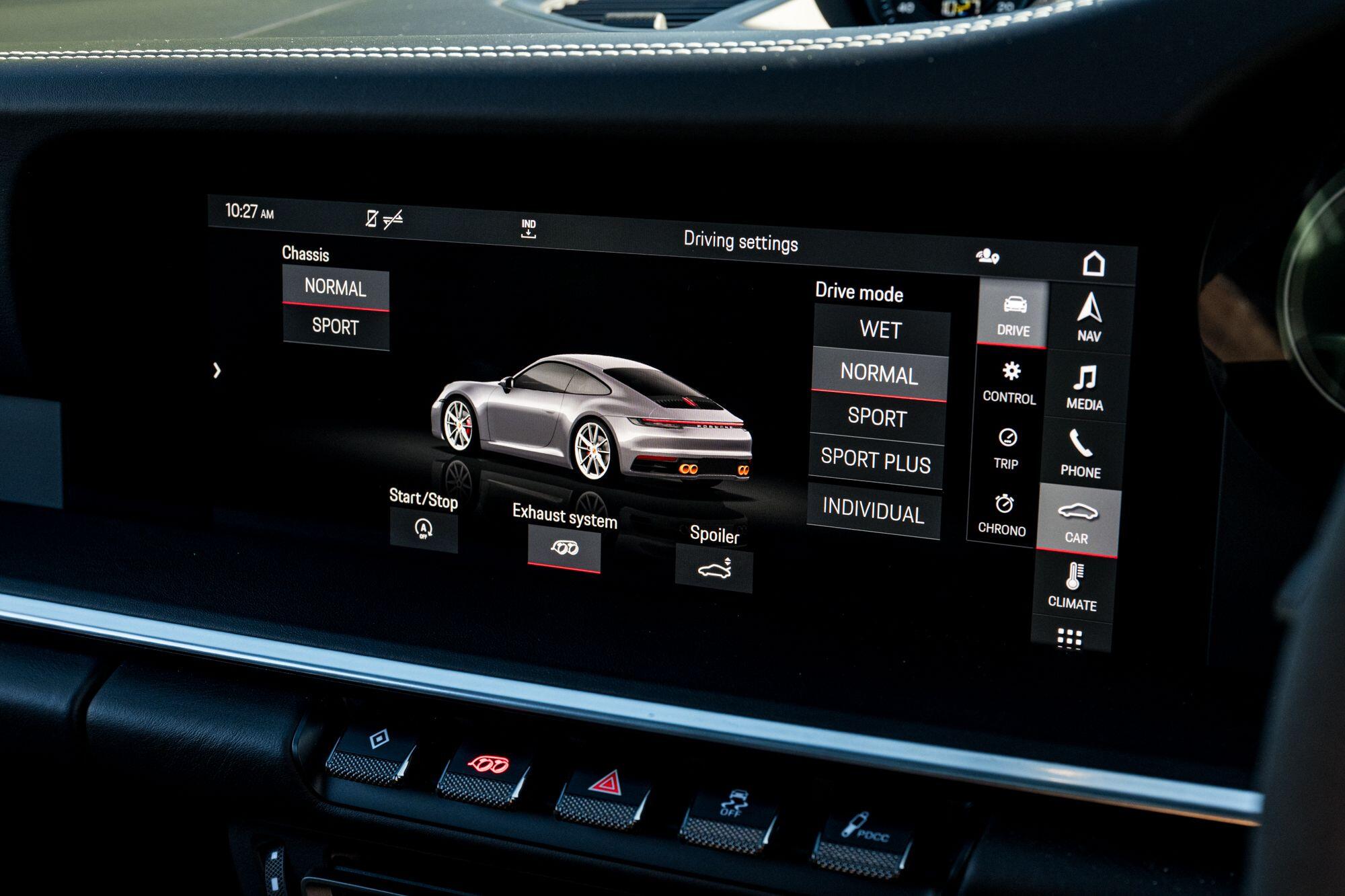 Porsche 911 view 38