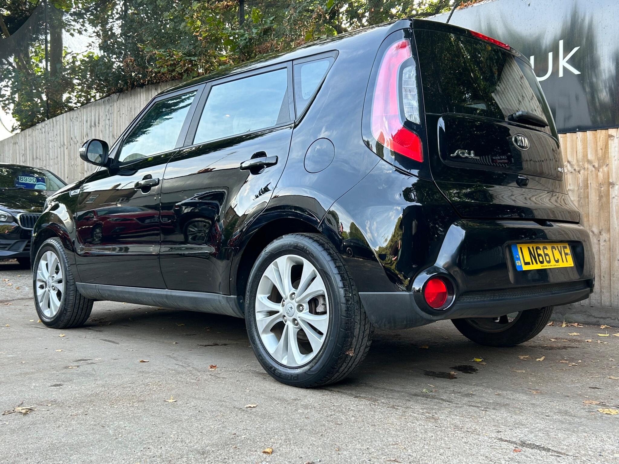 Kia Soul view 14