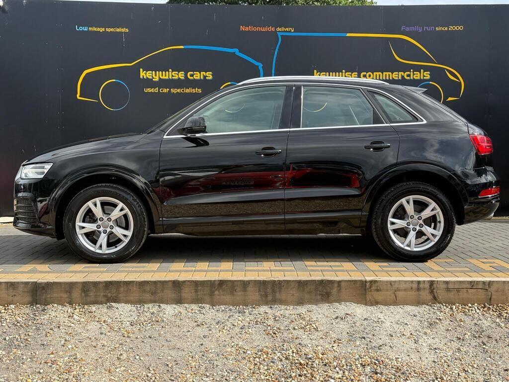 Audi Q3 view 2