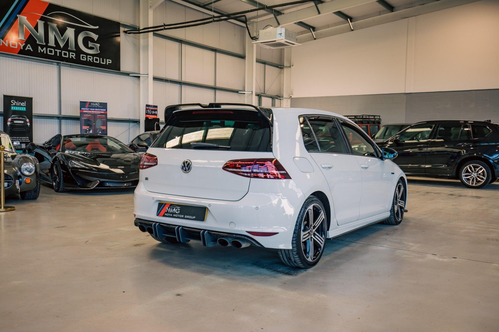 Volkswagen Golf view 29