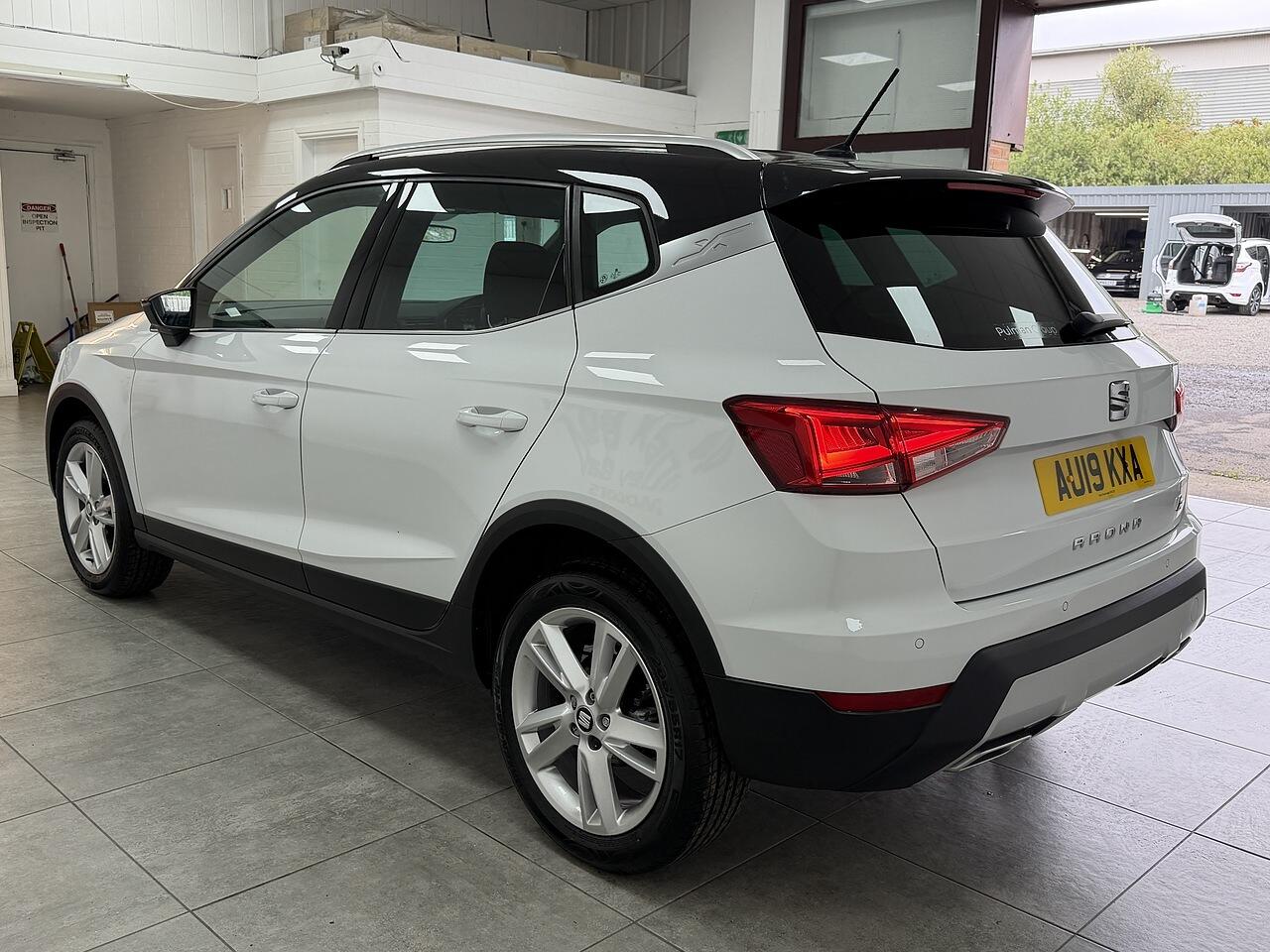 Seat Arona view 6