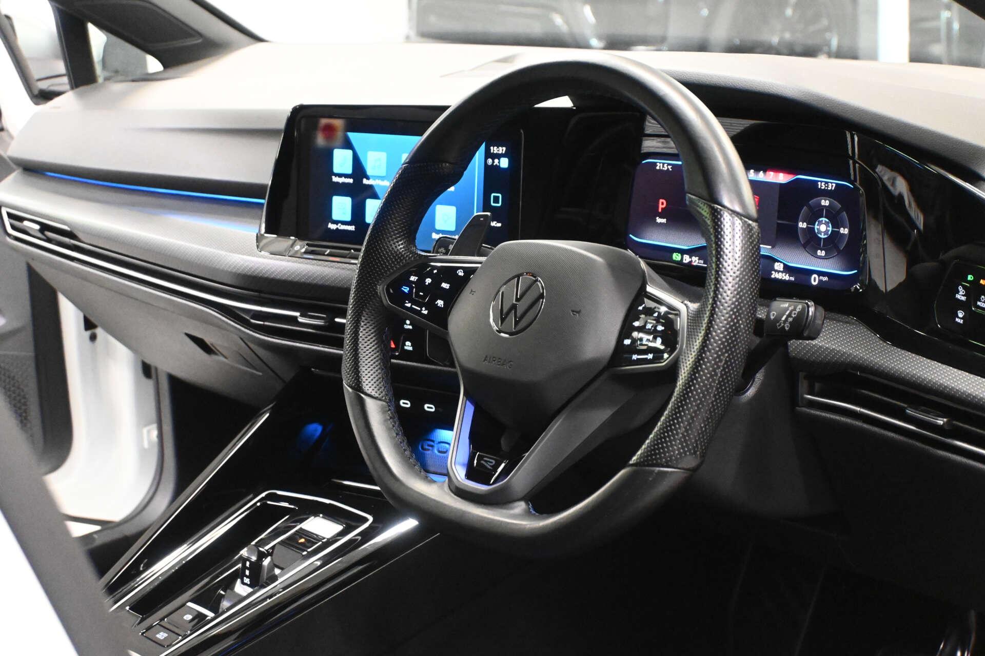 Volkswagen Golf view 37