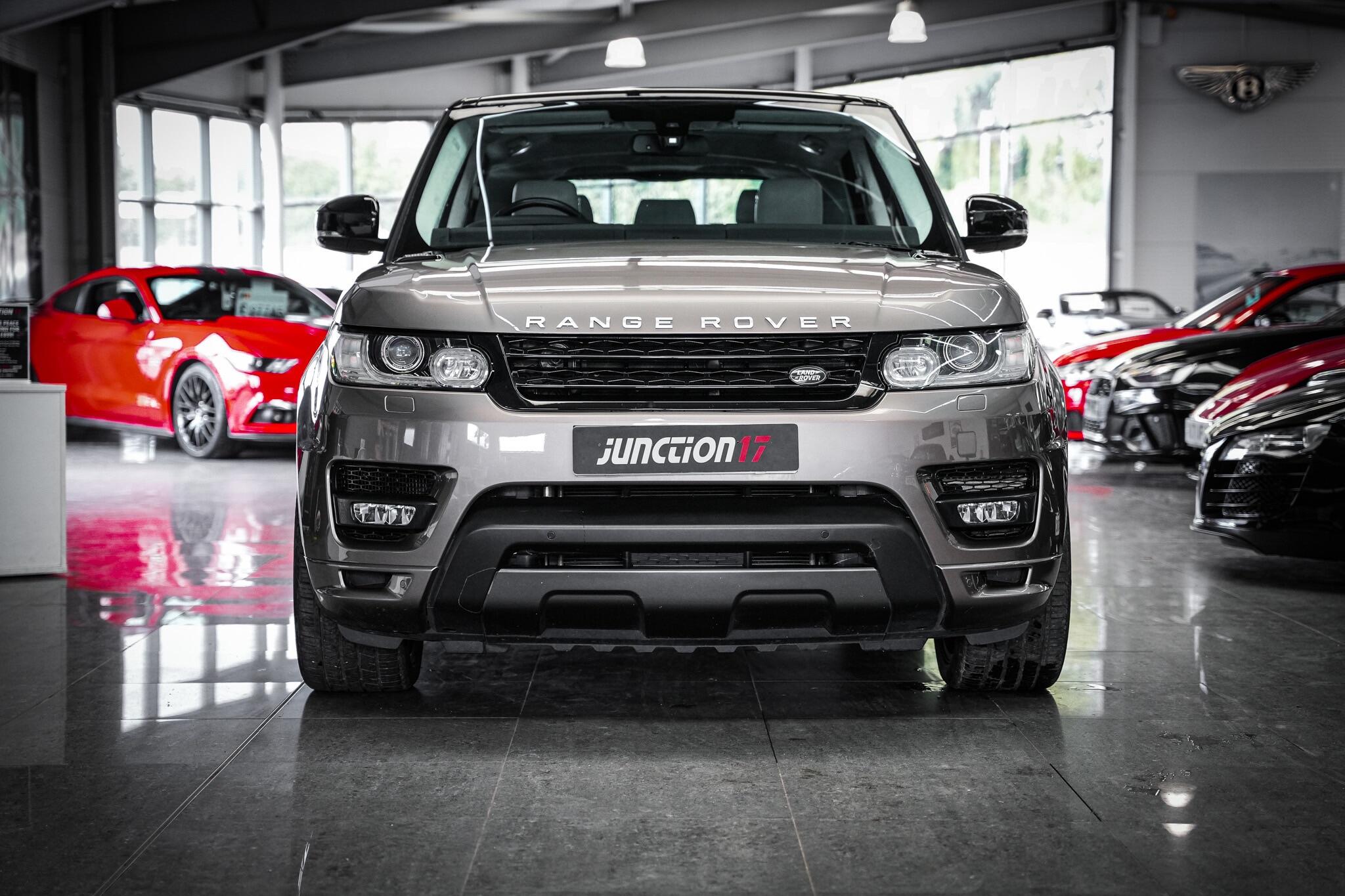 Land Rover Range Rover Sport view 12