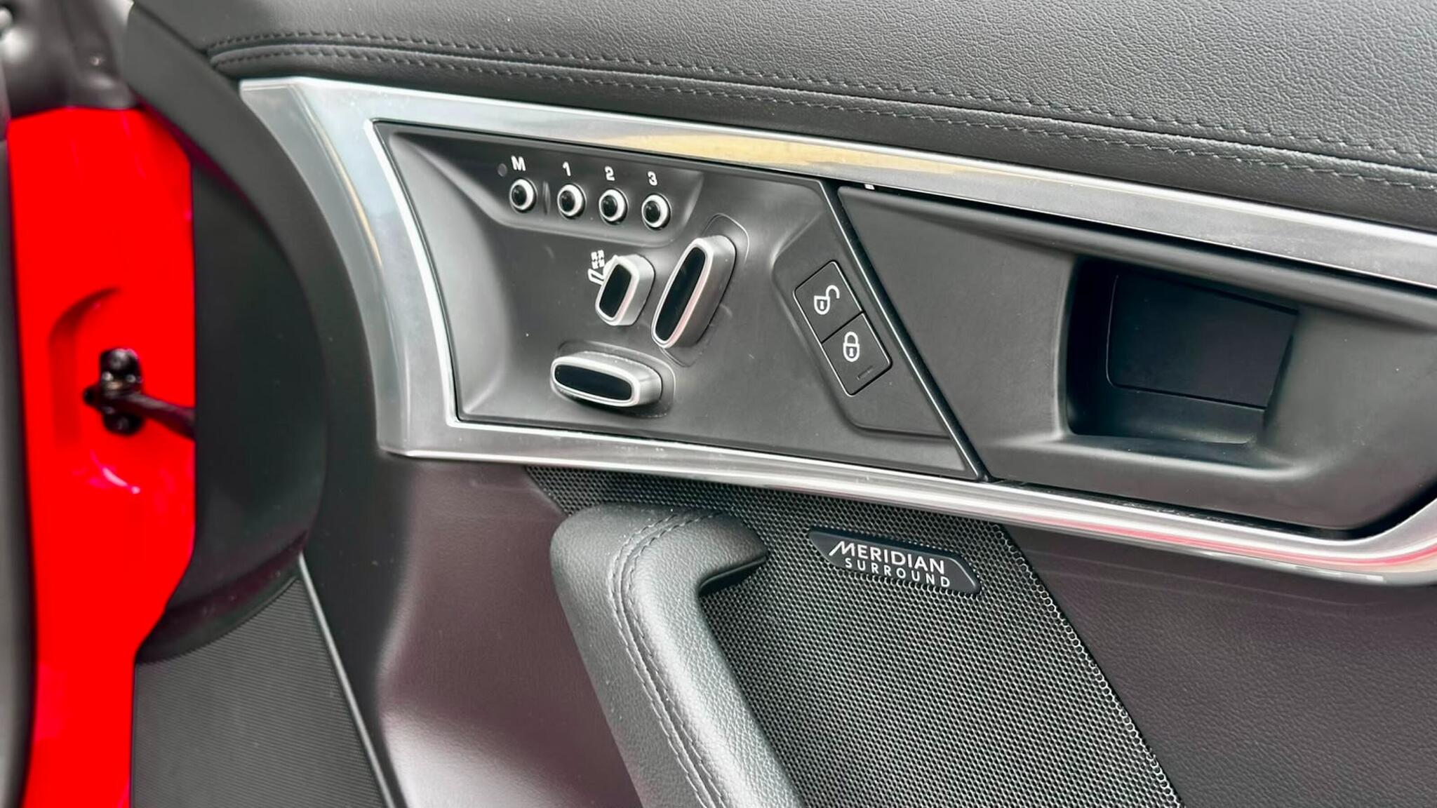 Jaguar F-Type view 34