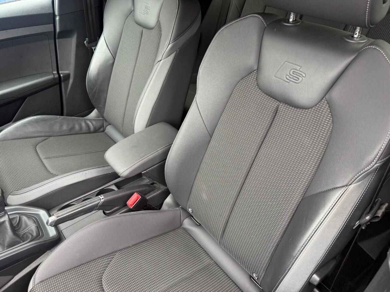 Audi A1 view 8